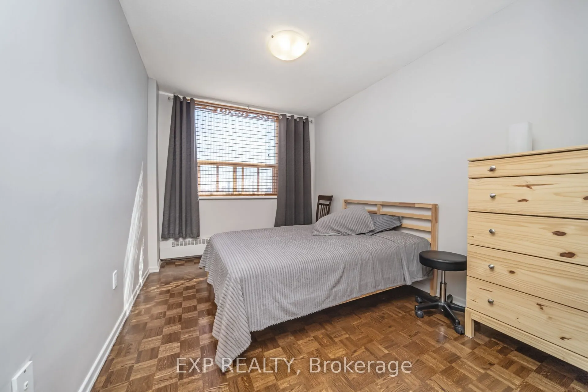451 WESTMALL, #519