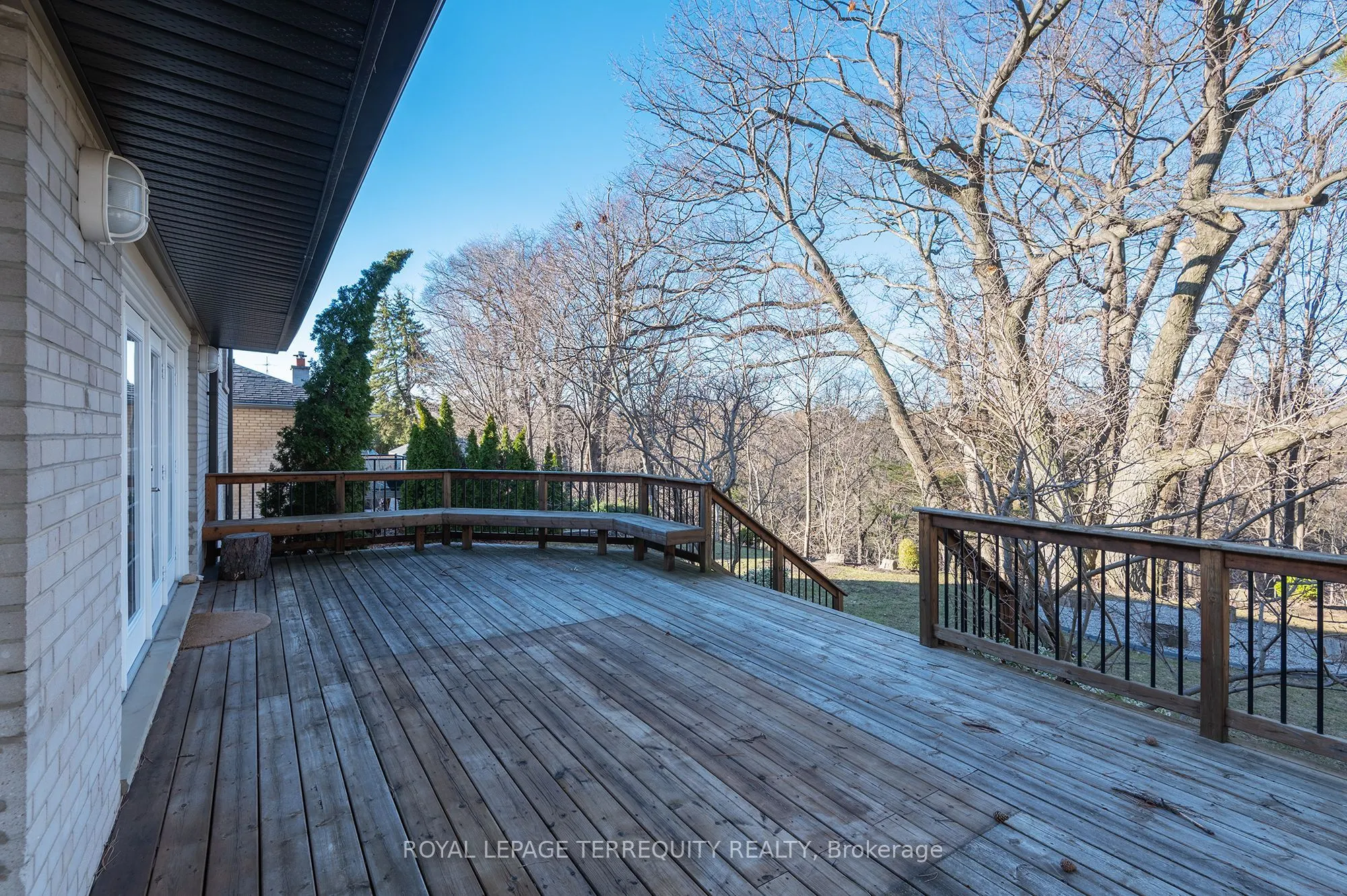 31 Rivercove Drive