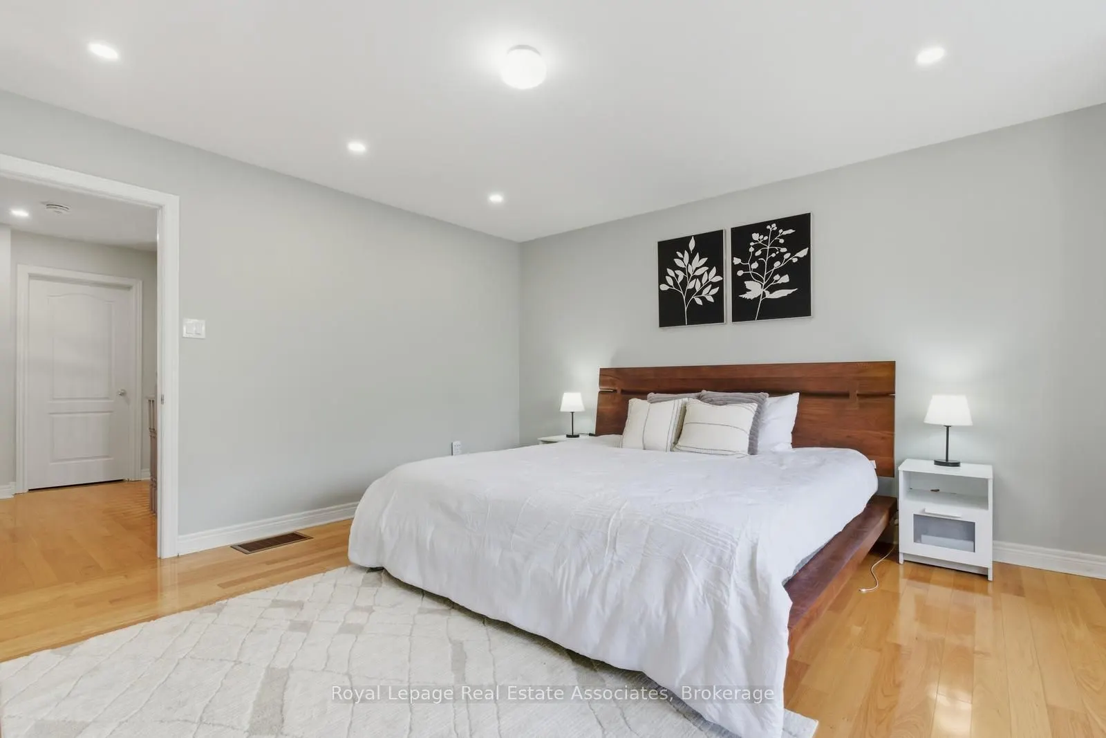 66 Millhouse Mews