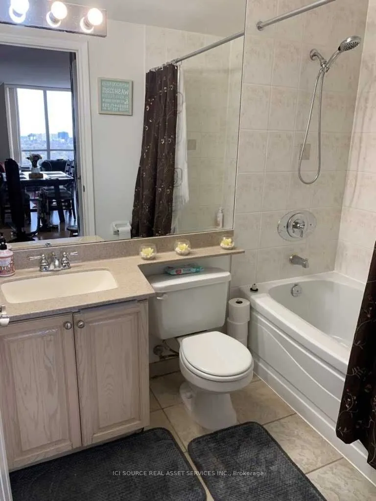 5233 Dundas Street W, #2320