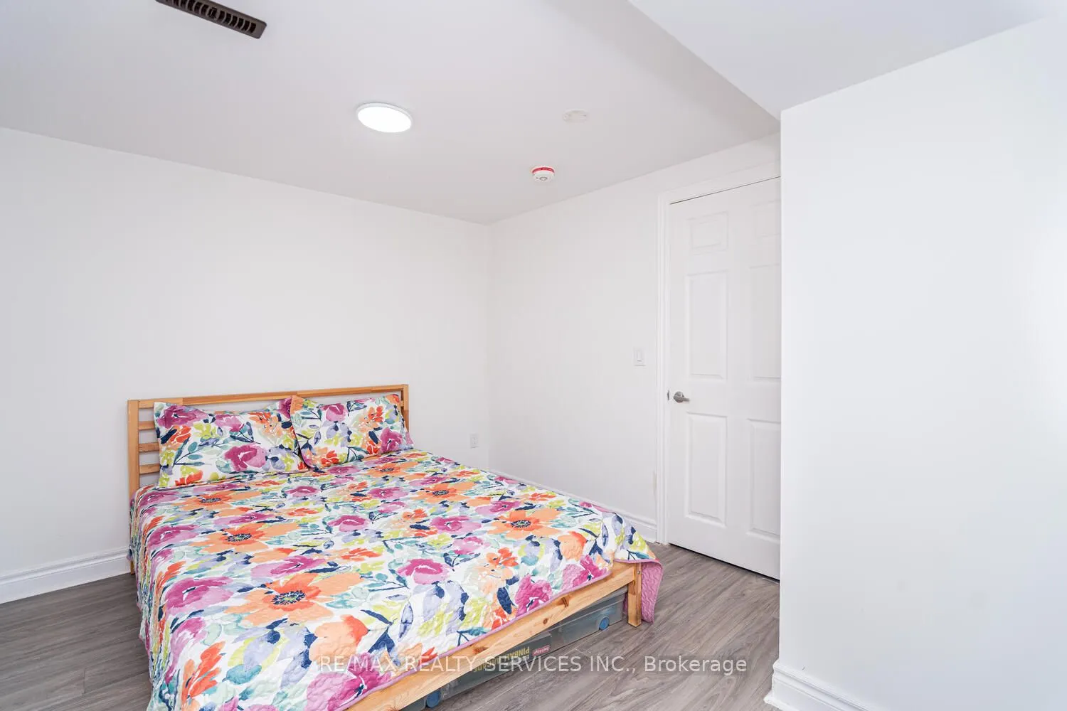 172 Hansen Road