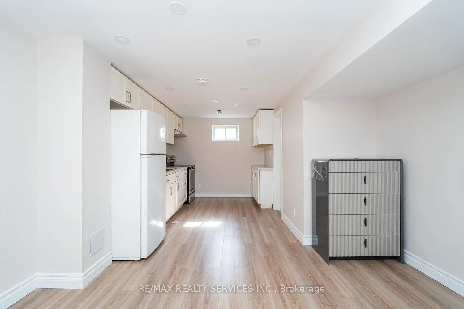 172 Hansen Road