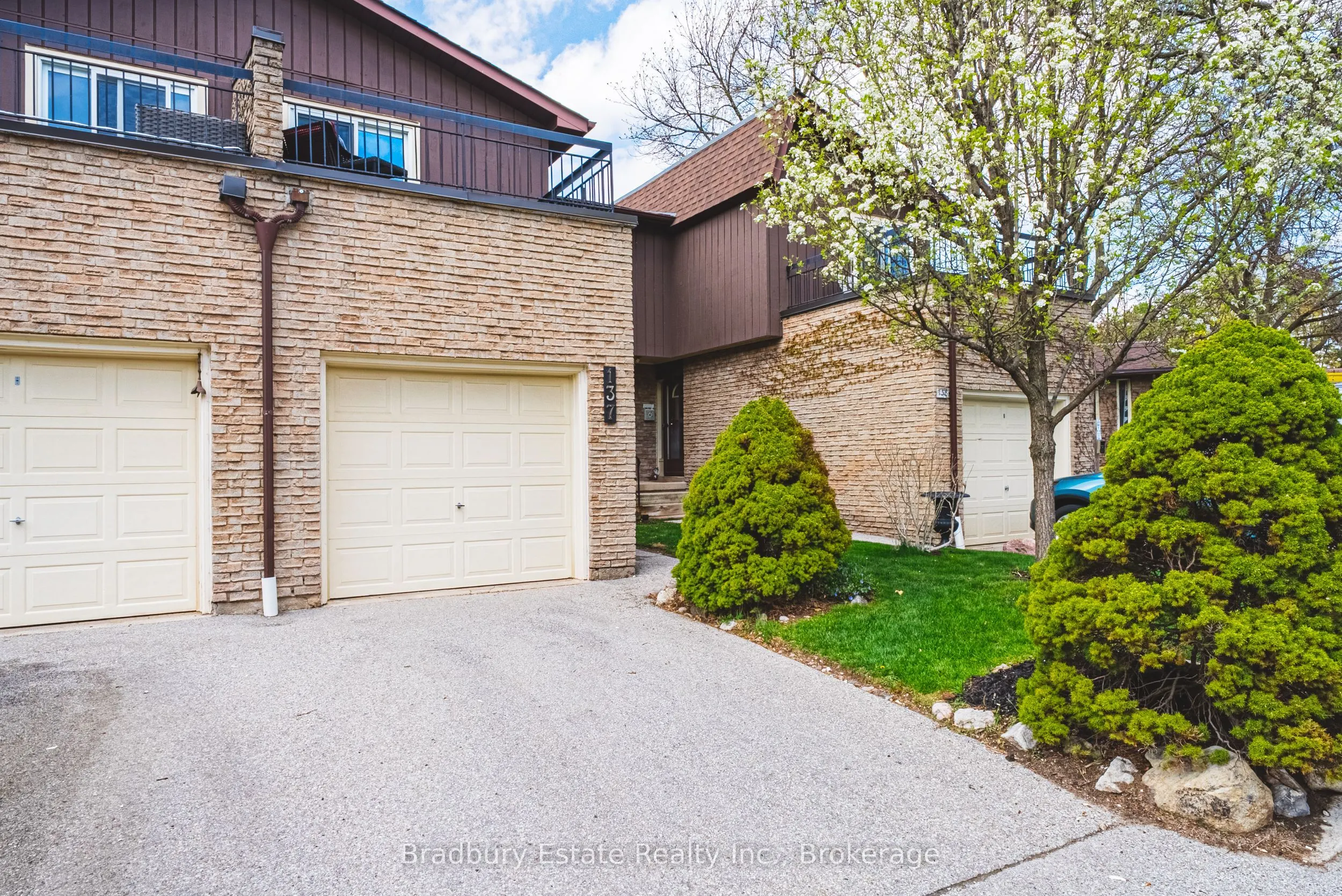 2301 Cavendish Drive, #137