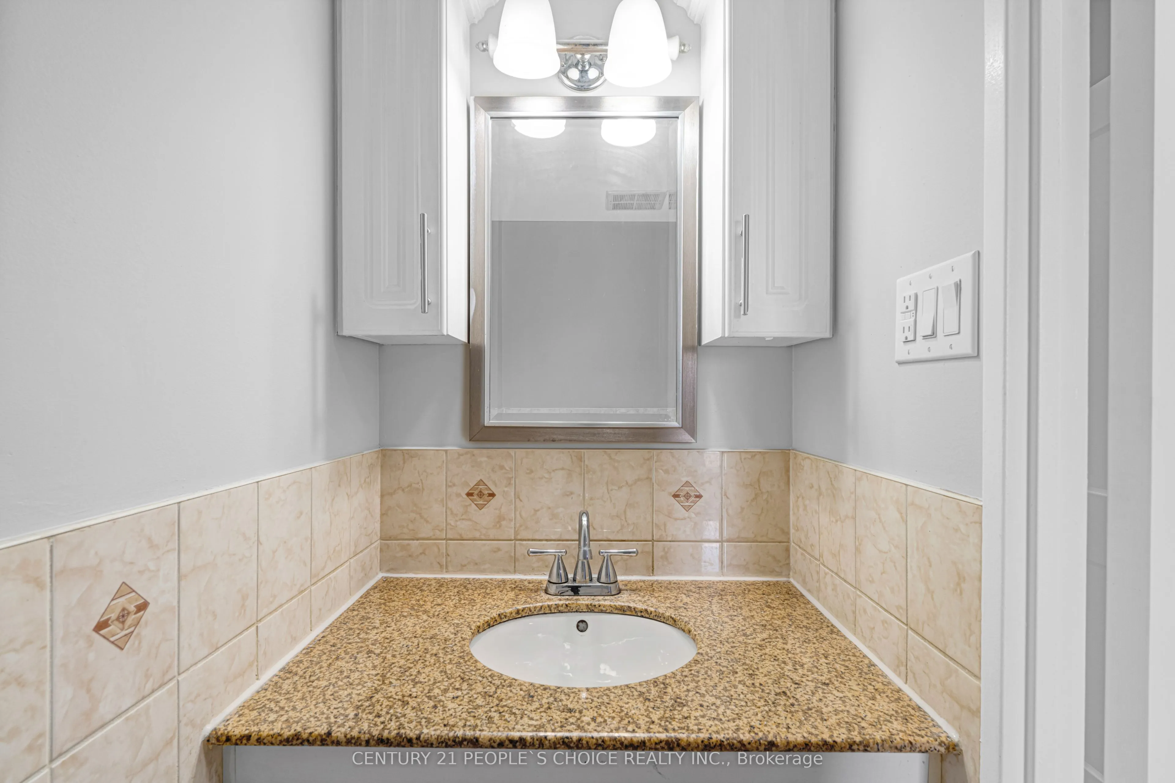 21 Knightsbridge Road, #1410