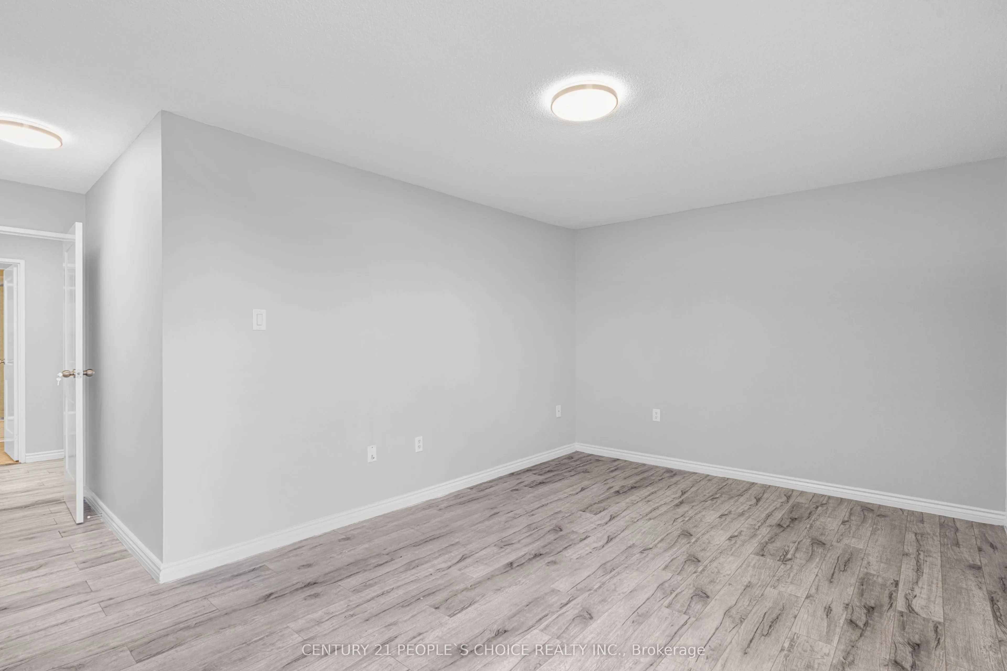 21 Knightsbridge Road, #1410