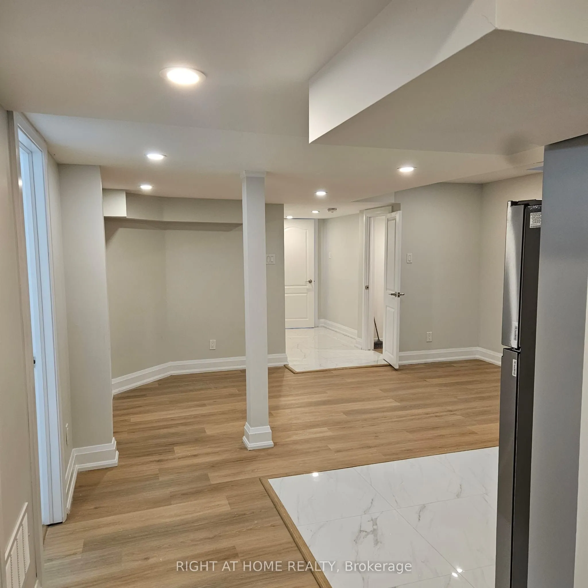 70 Hardgate Crescent