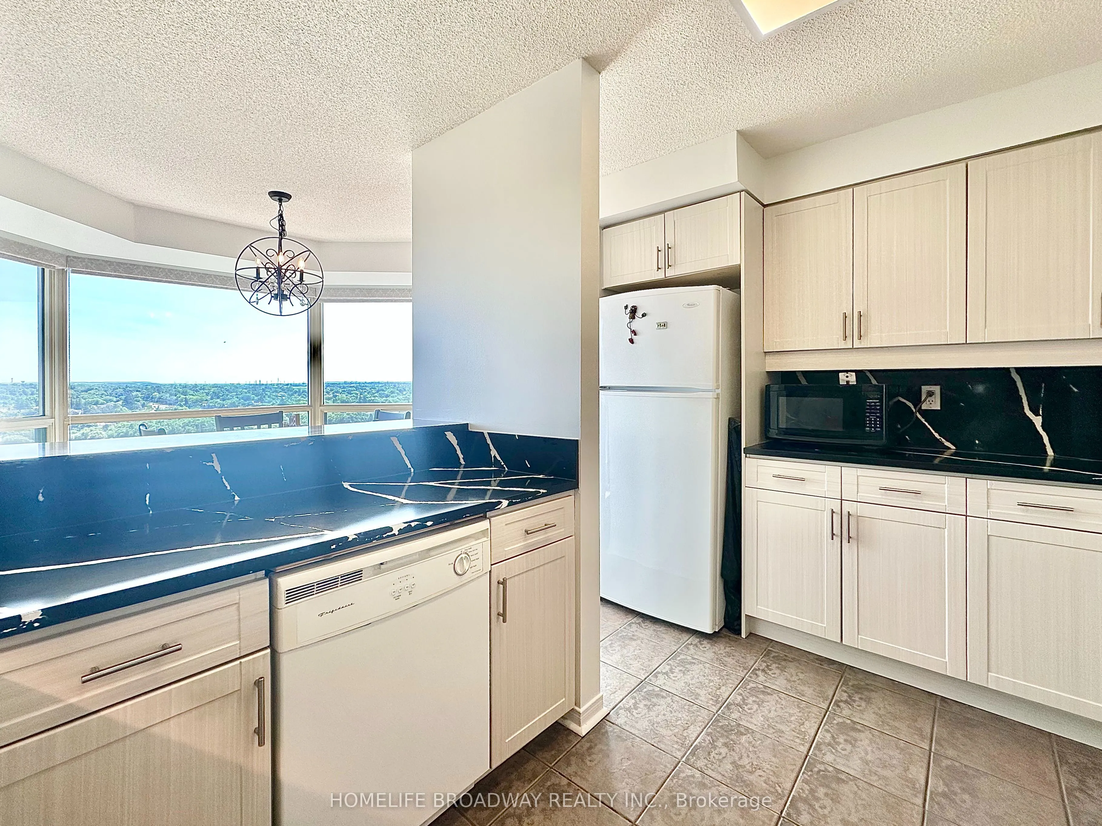 2155 Burnhamthorpe Road W, #1709