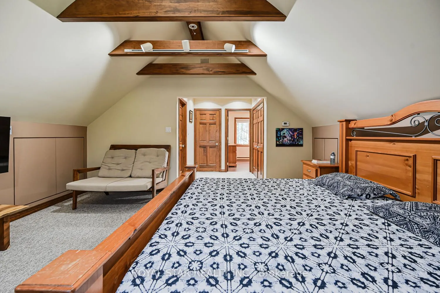 29 Cedar Drive