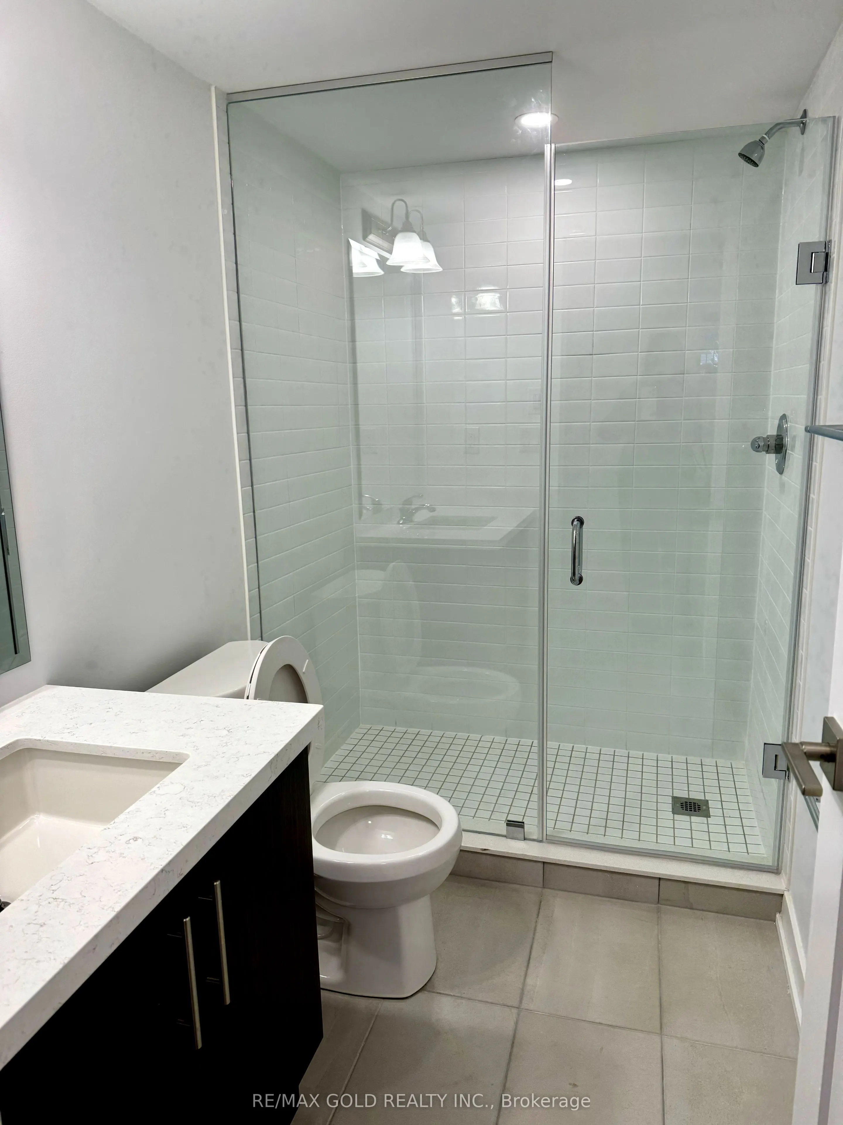 155 Veterans Drive N, #9