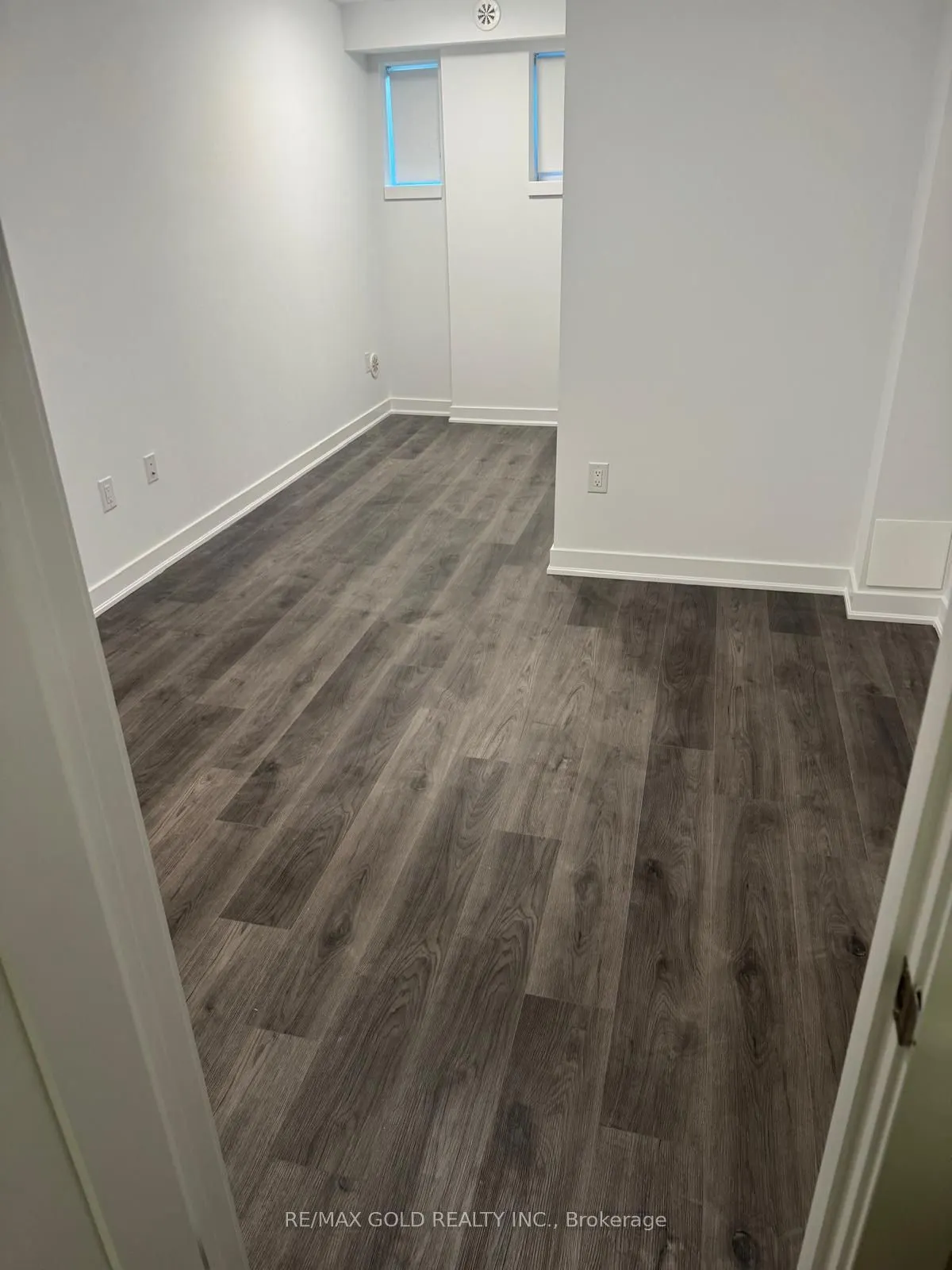 155 Veterans Drive N, #9
