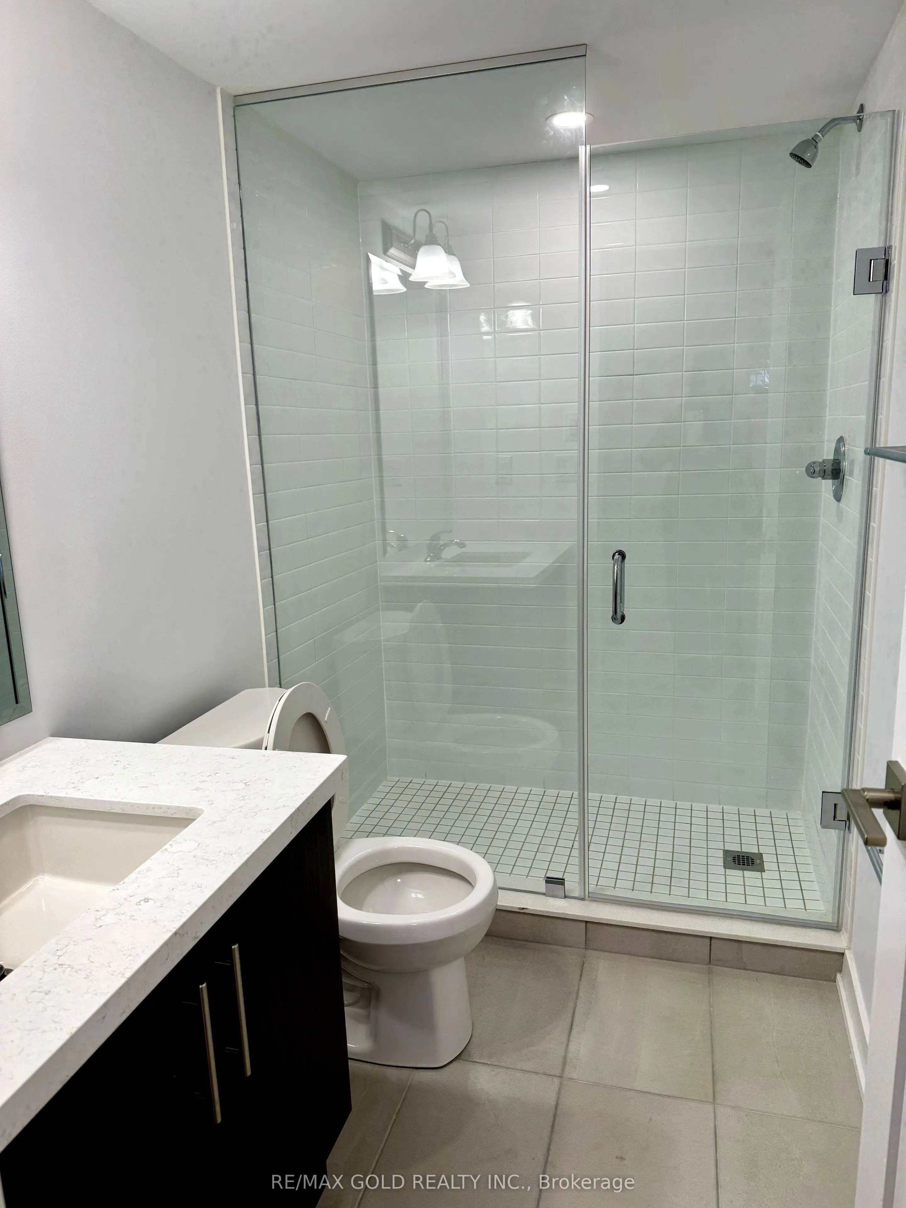 155 Veterans Drive N, #9