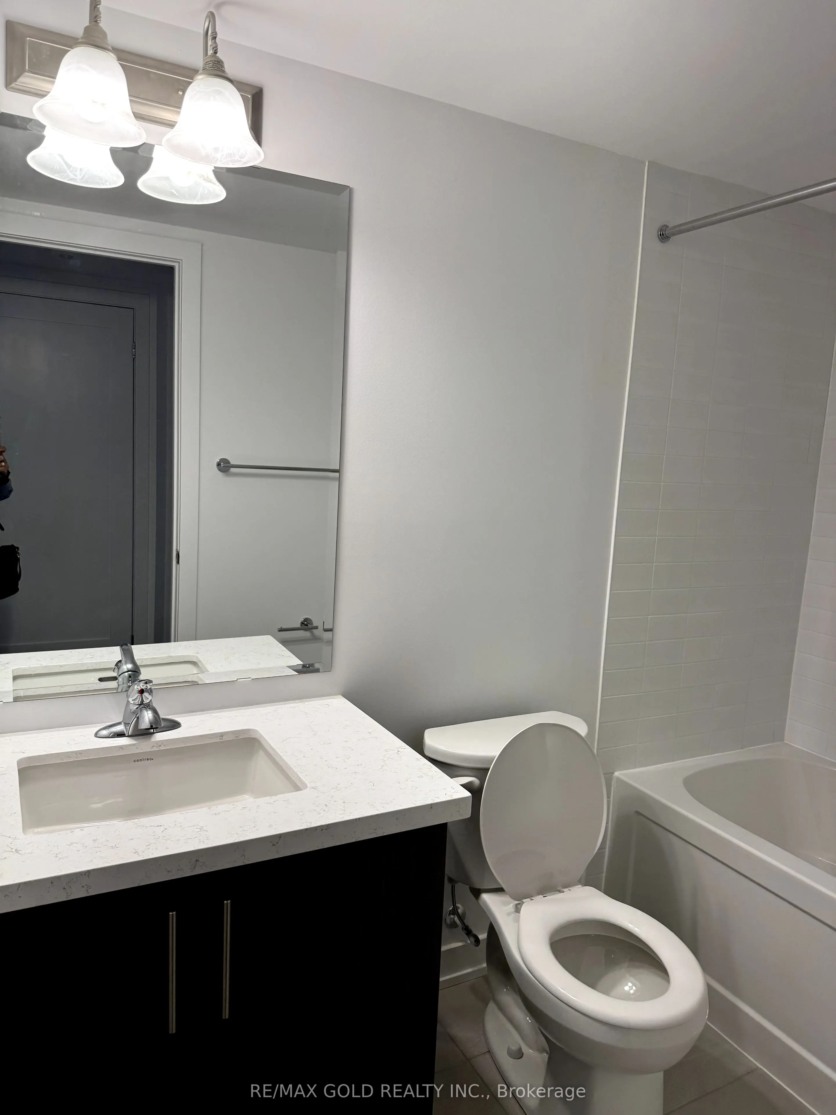 155 Veterans Drive N, #9