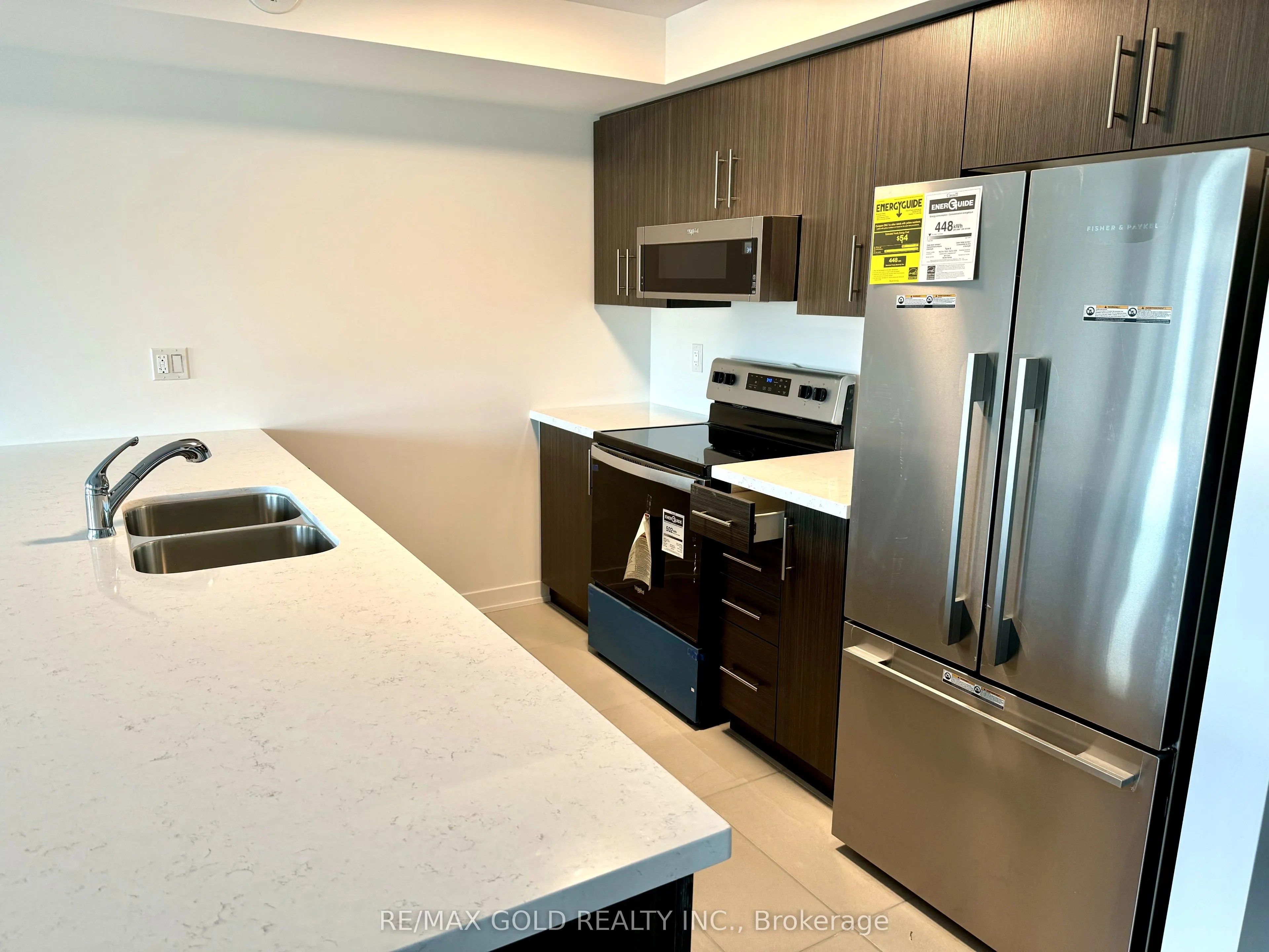 155 Veterans Drive N, #9
