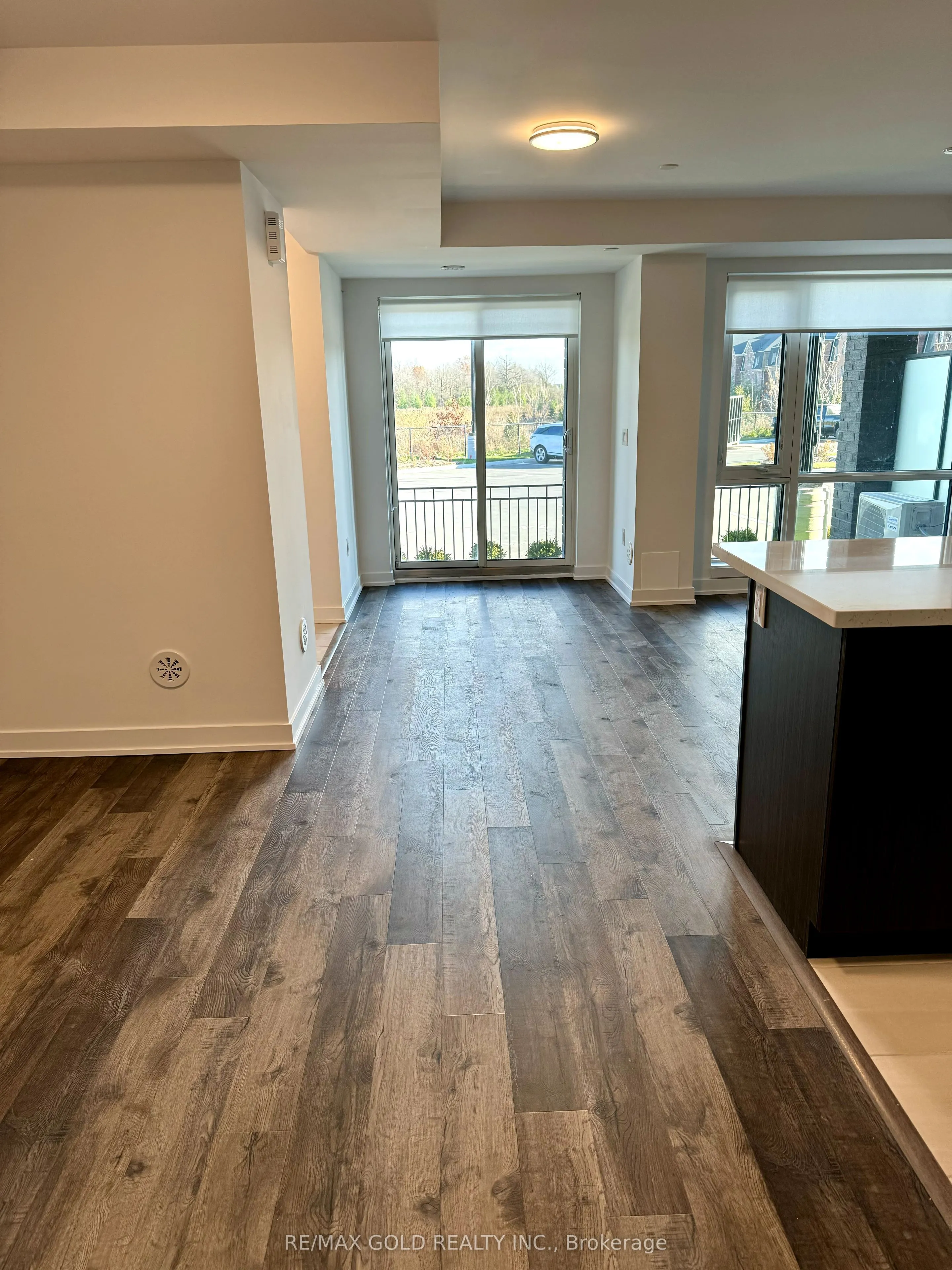 155 Veterans Drive N, #9