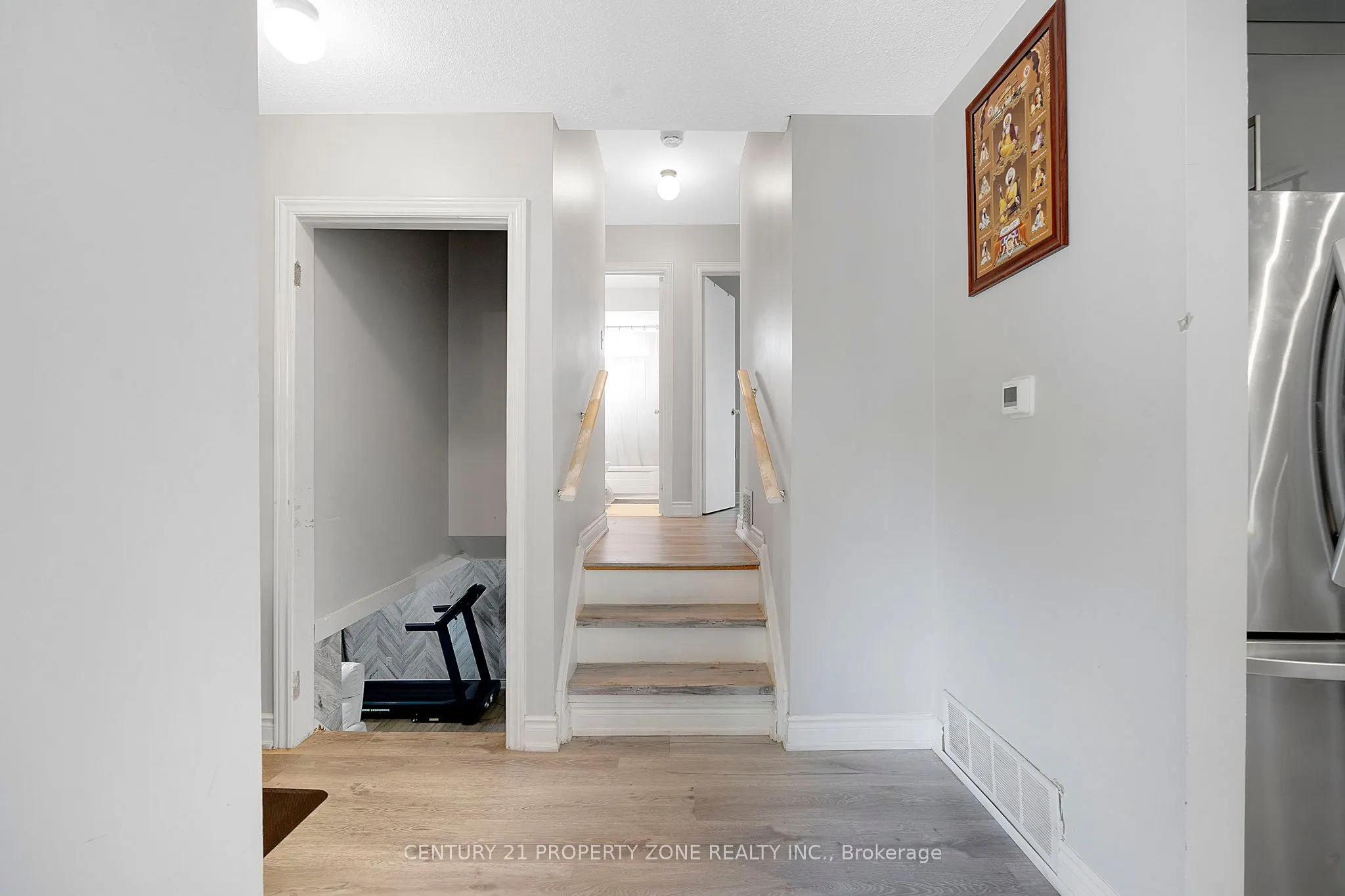 29 Finchley Crescent