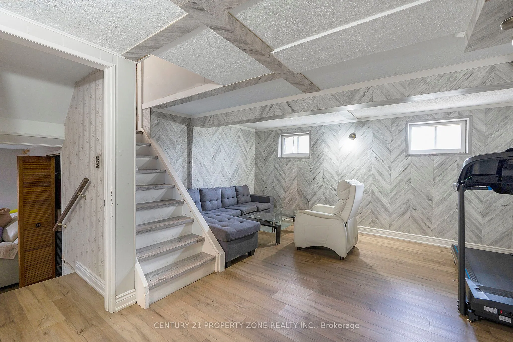 29 Finchley Crescent