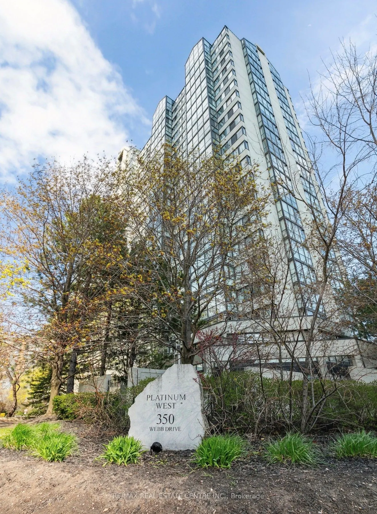 350 Webb Drive, #411