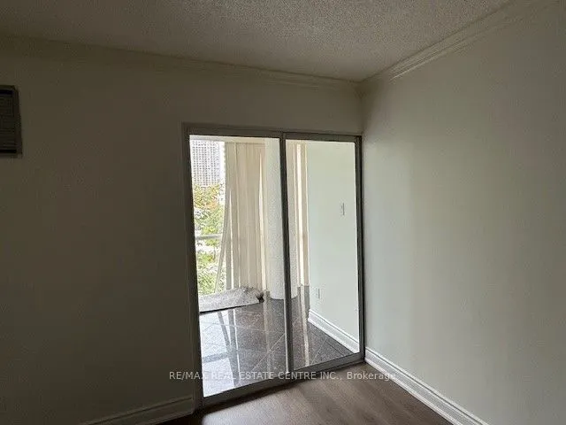 350 Webb Drive #411
