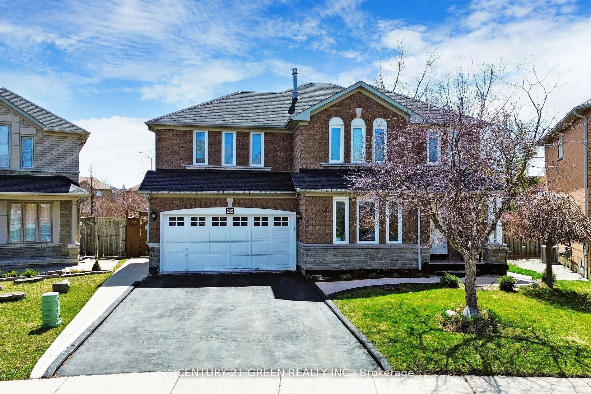 26 Dolphin Song Crescent