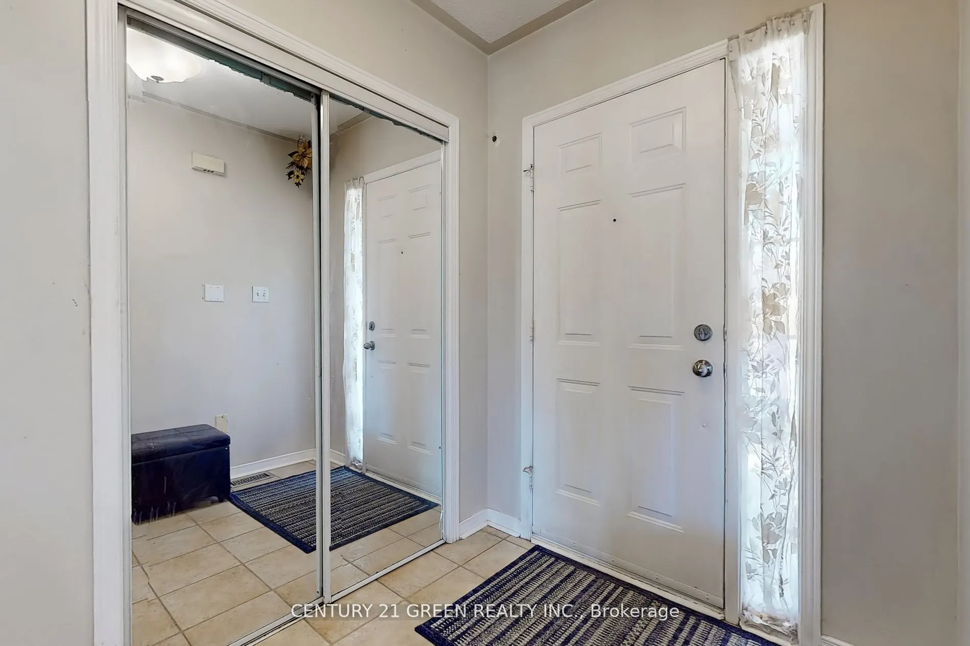 26 Dolphin Song Crescent