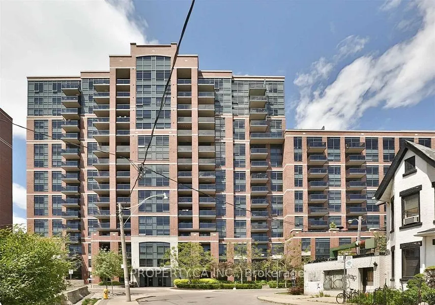 61 Heintzman Street, #305