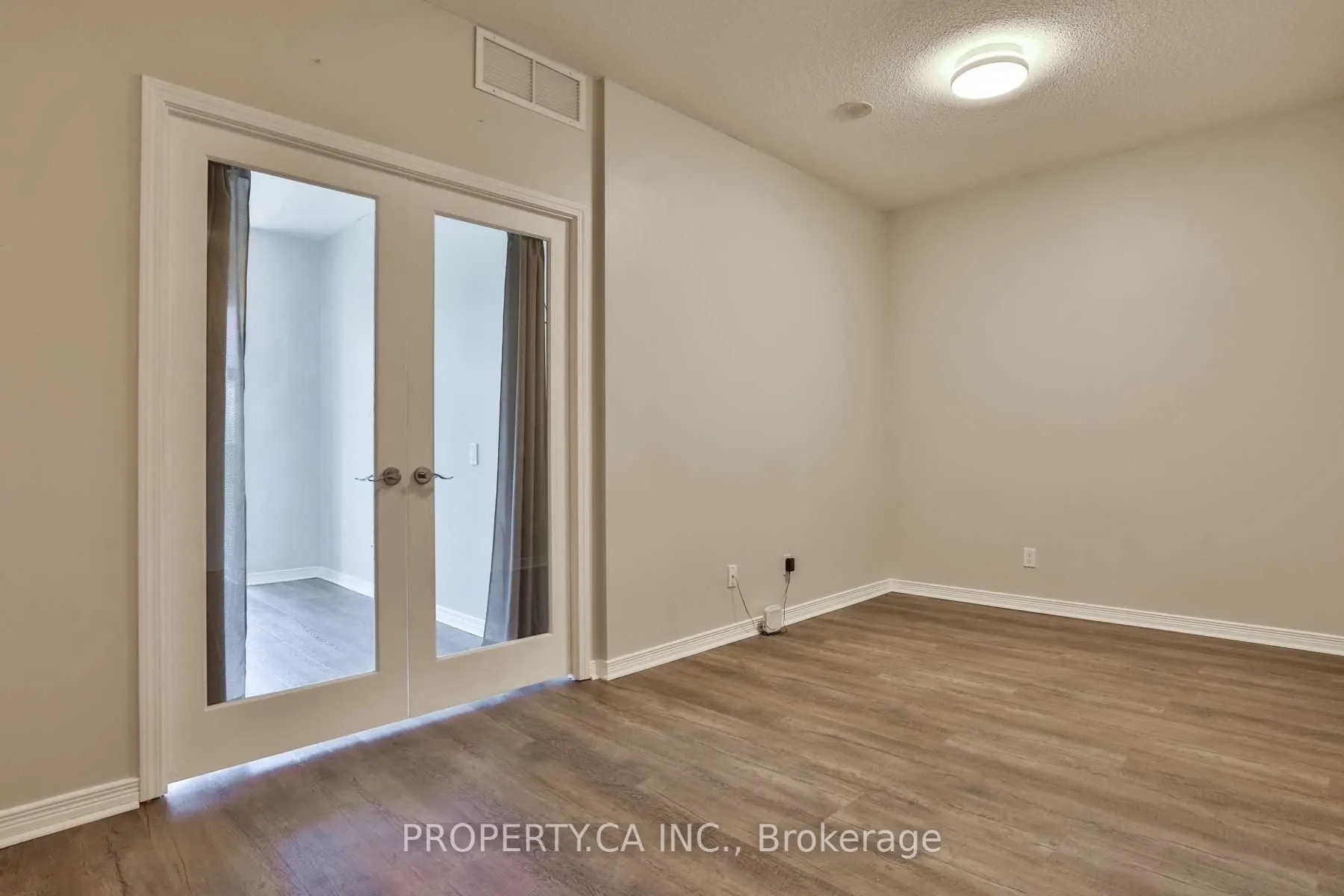 61 Heintzman Street, #305