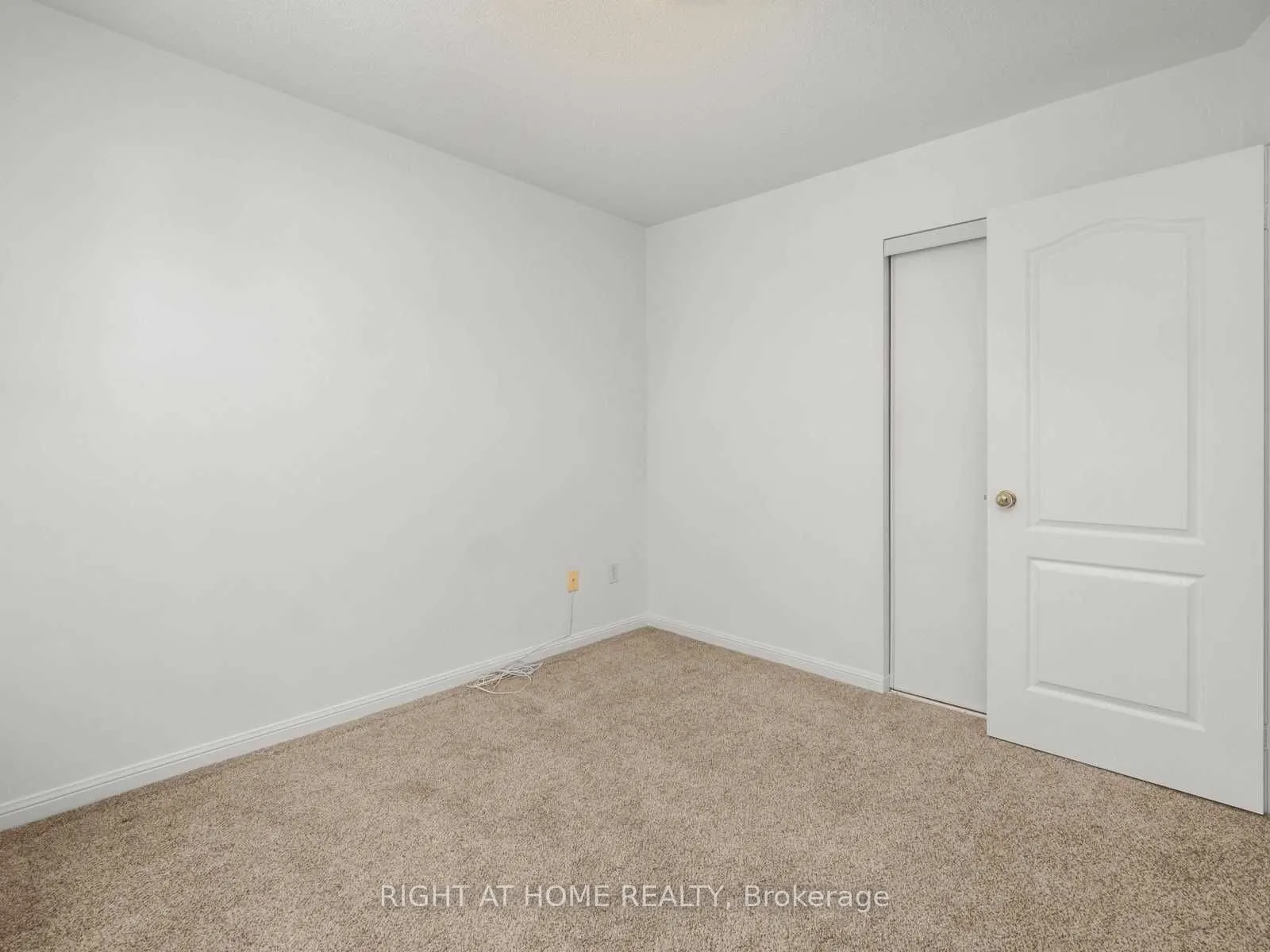 5555 Bridgeport Gate