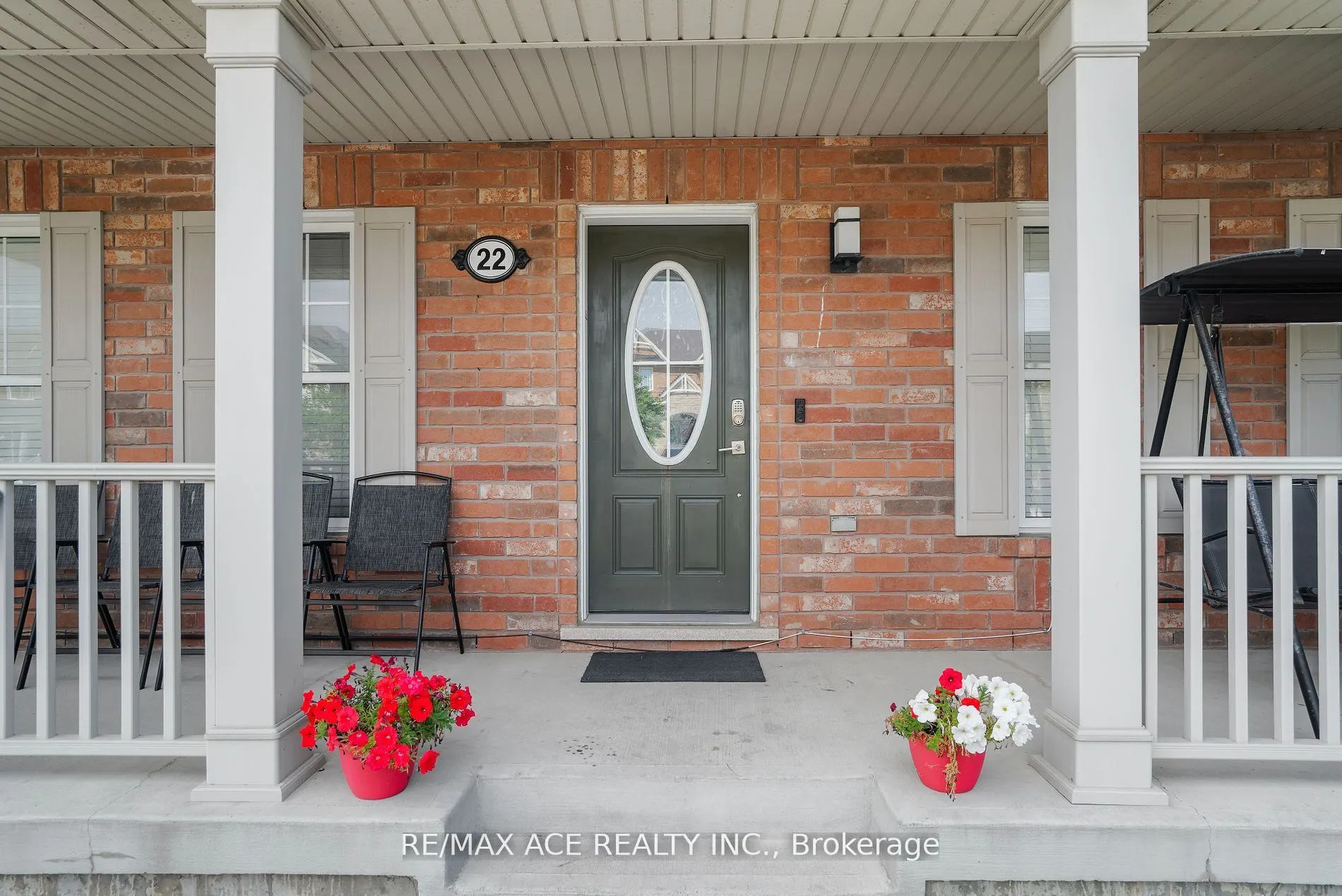 22 Apple Valley Way