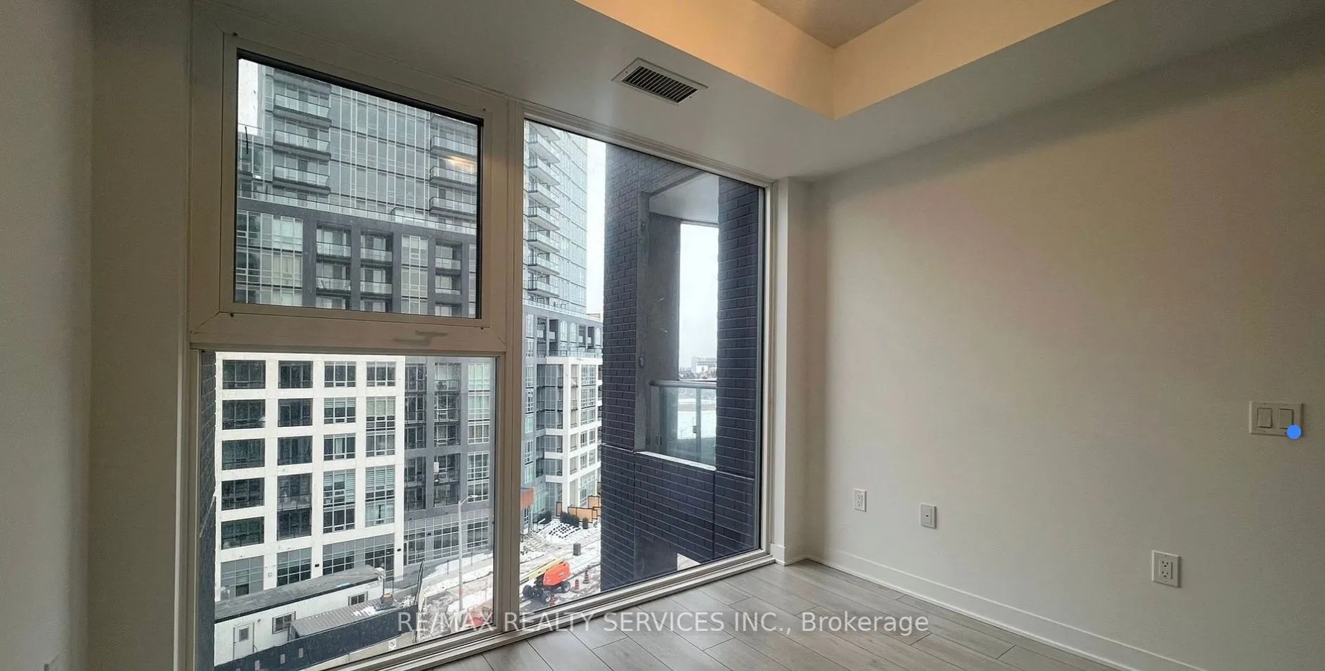 260 Malta Avenue, #604