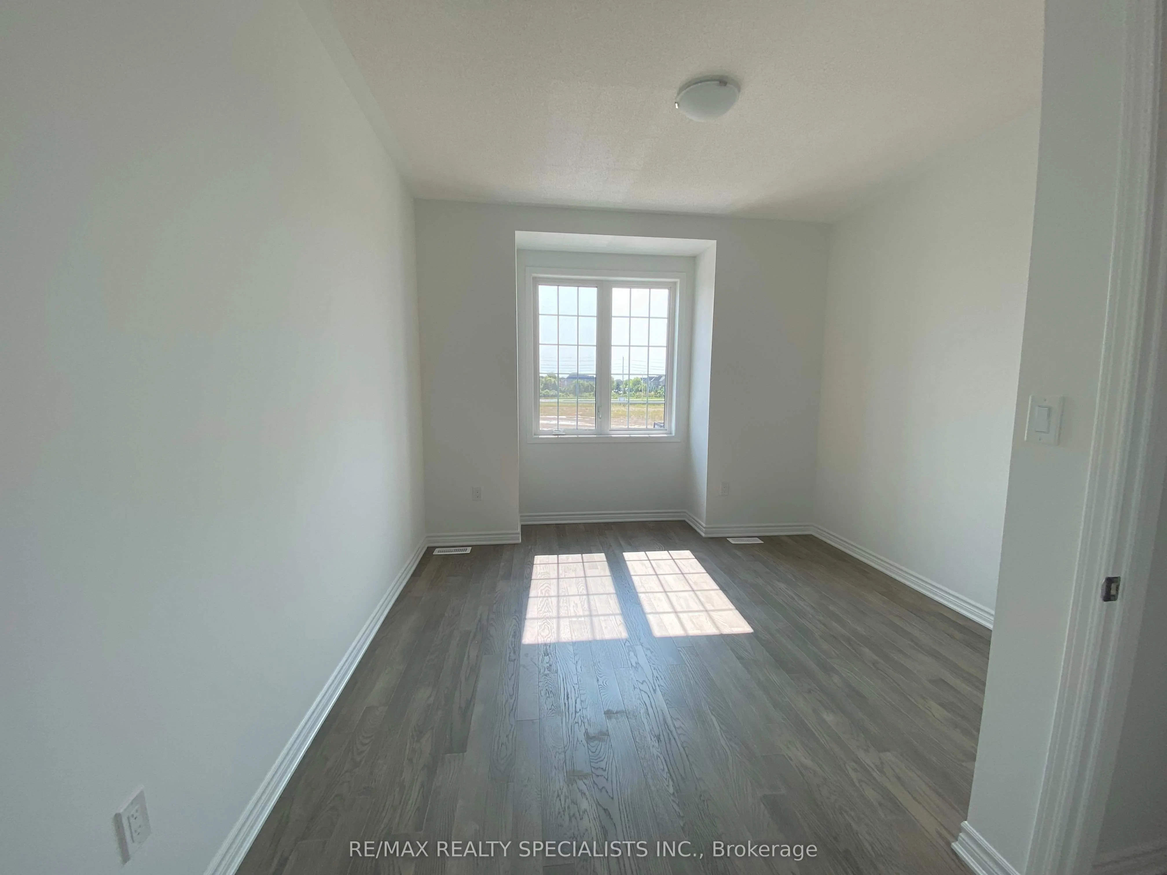 1183 Milland Drive