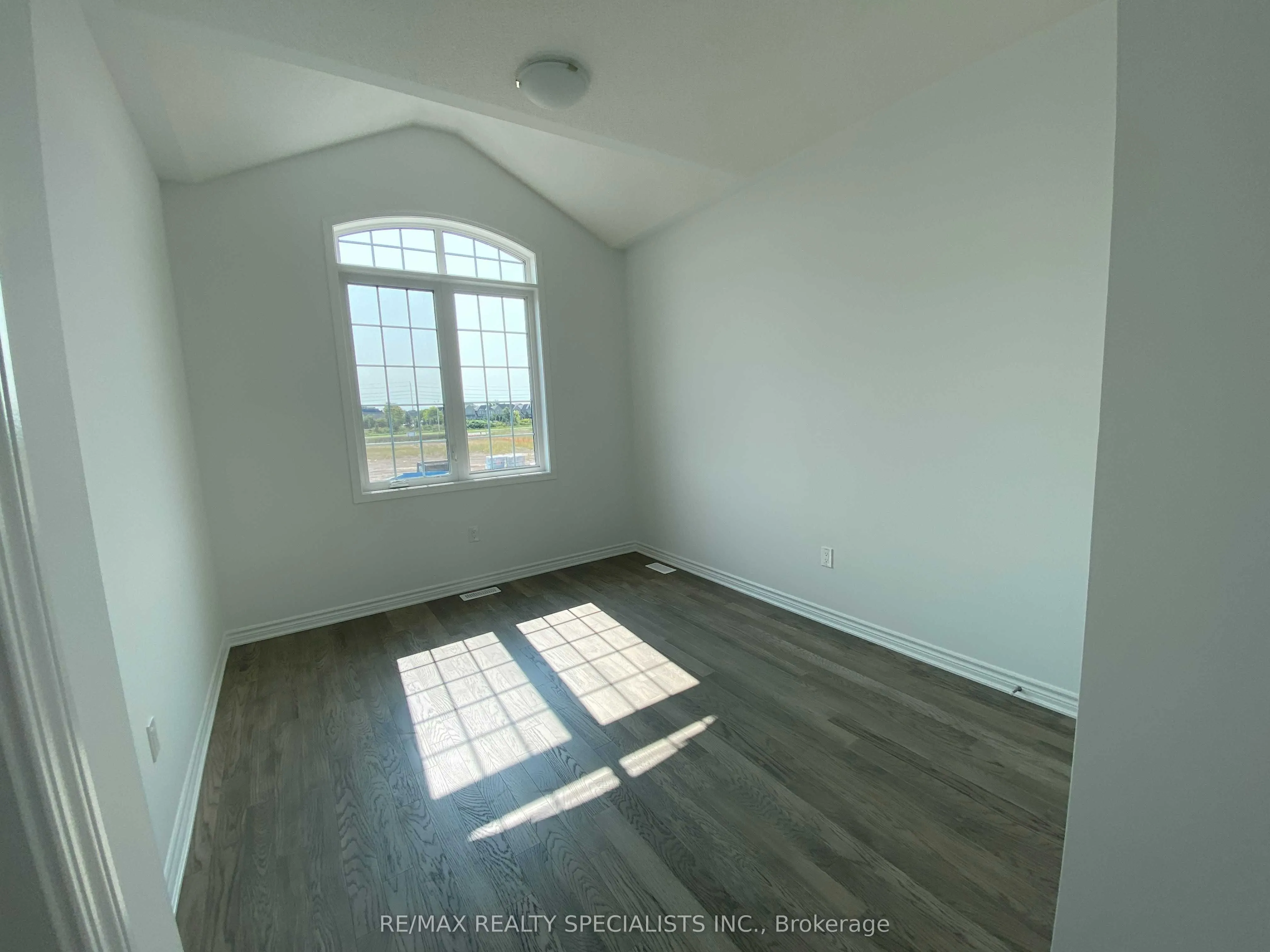 1183 Milland Drive