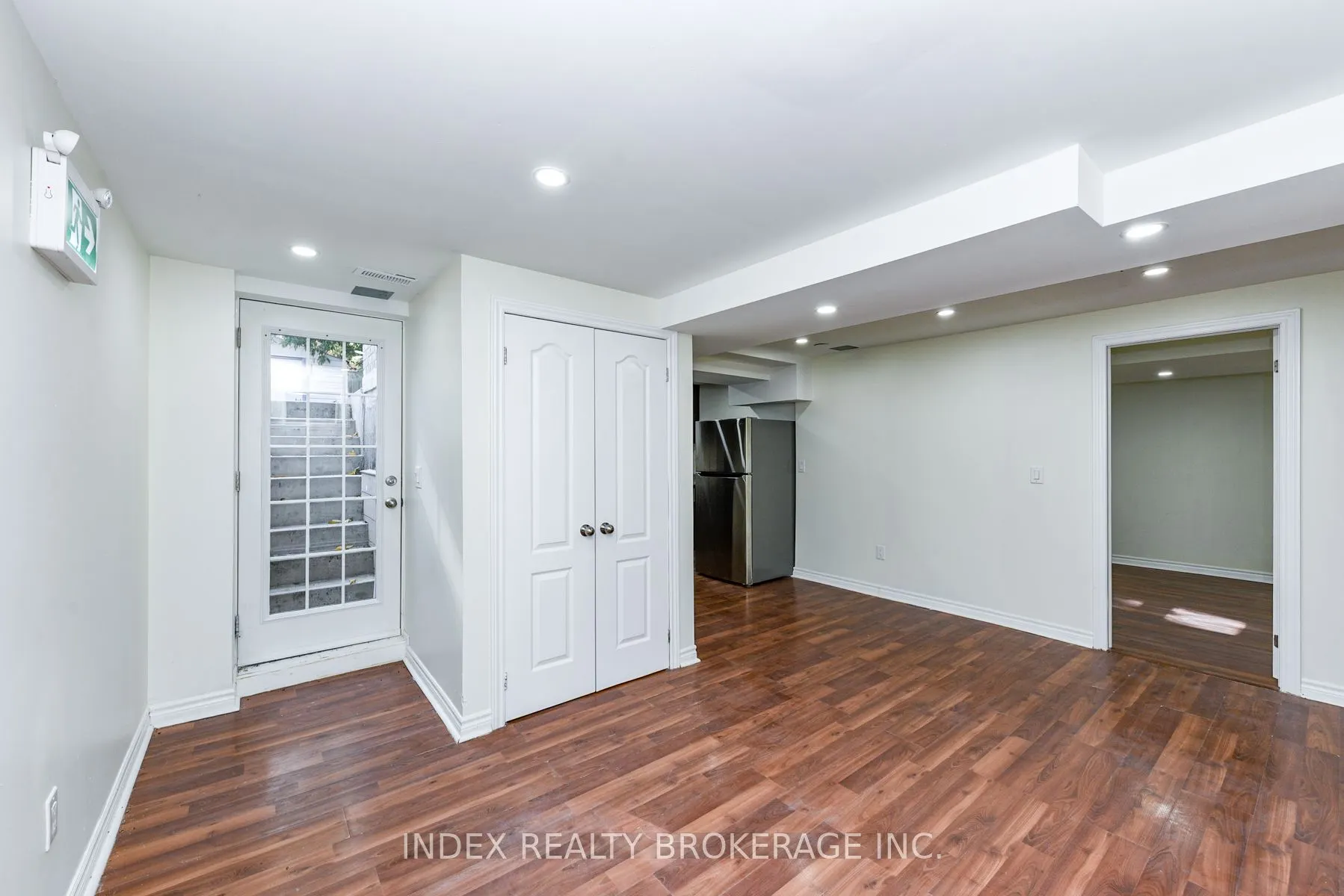 81 Mullis Crescent