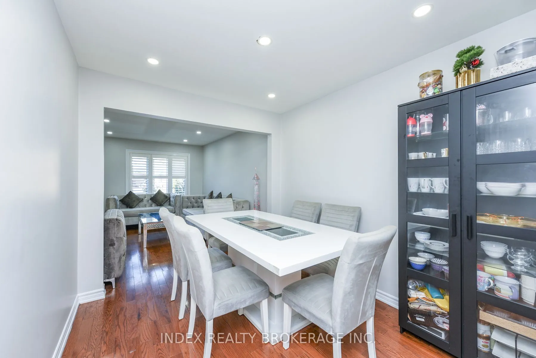 81 Mullis Crescent