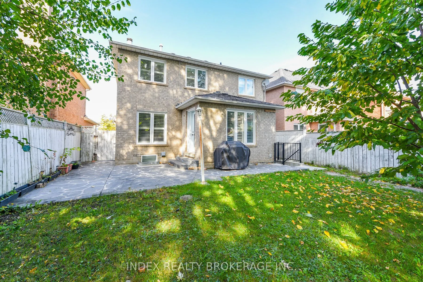 81 Mullis Crescent