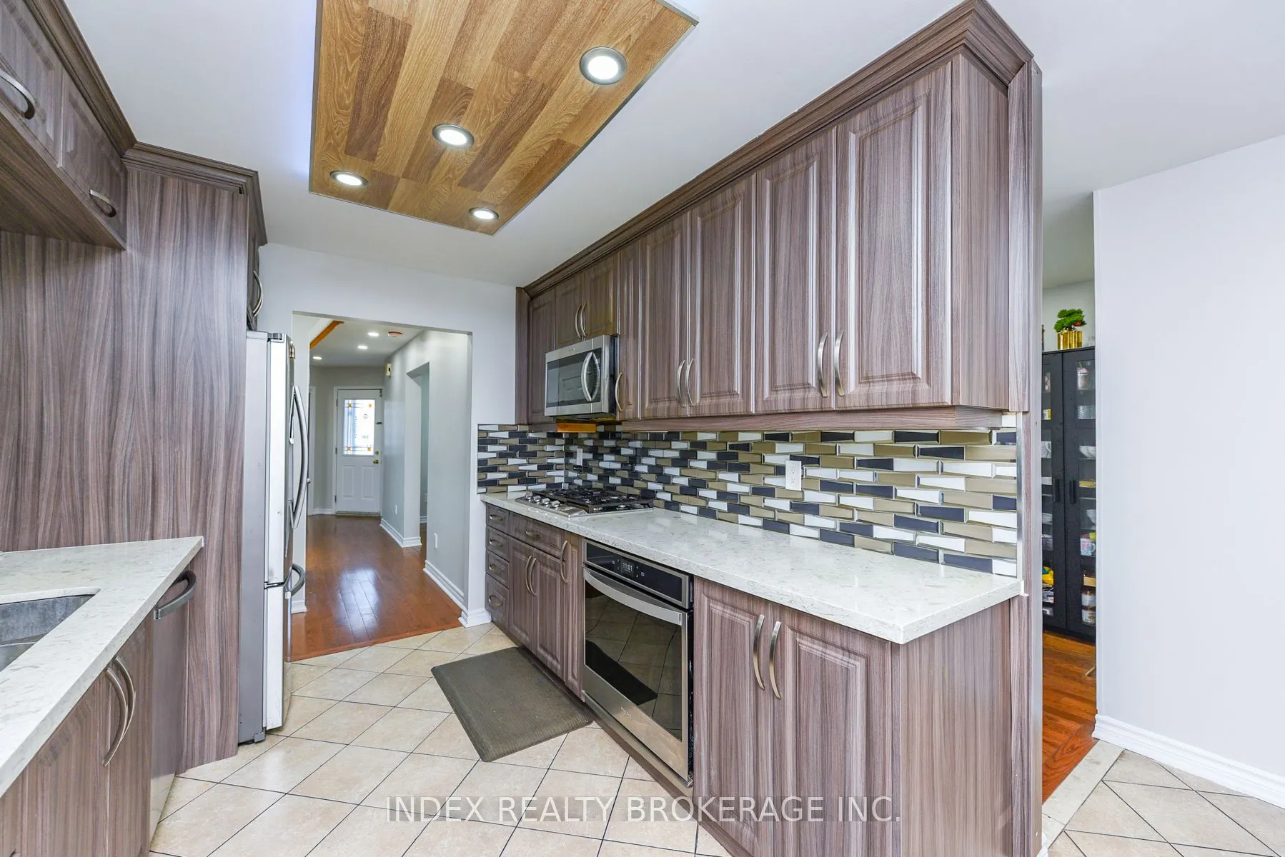 81 Mullis Crescent