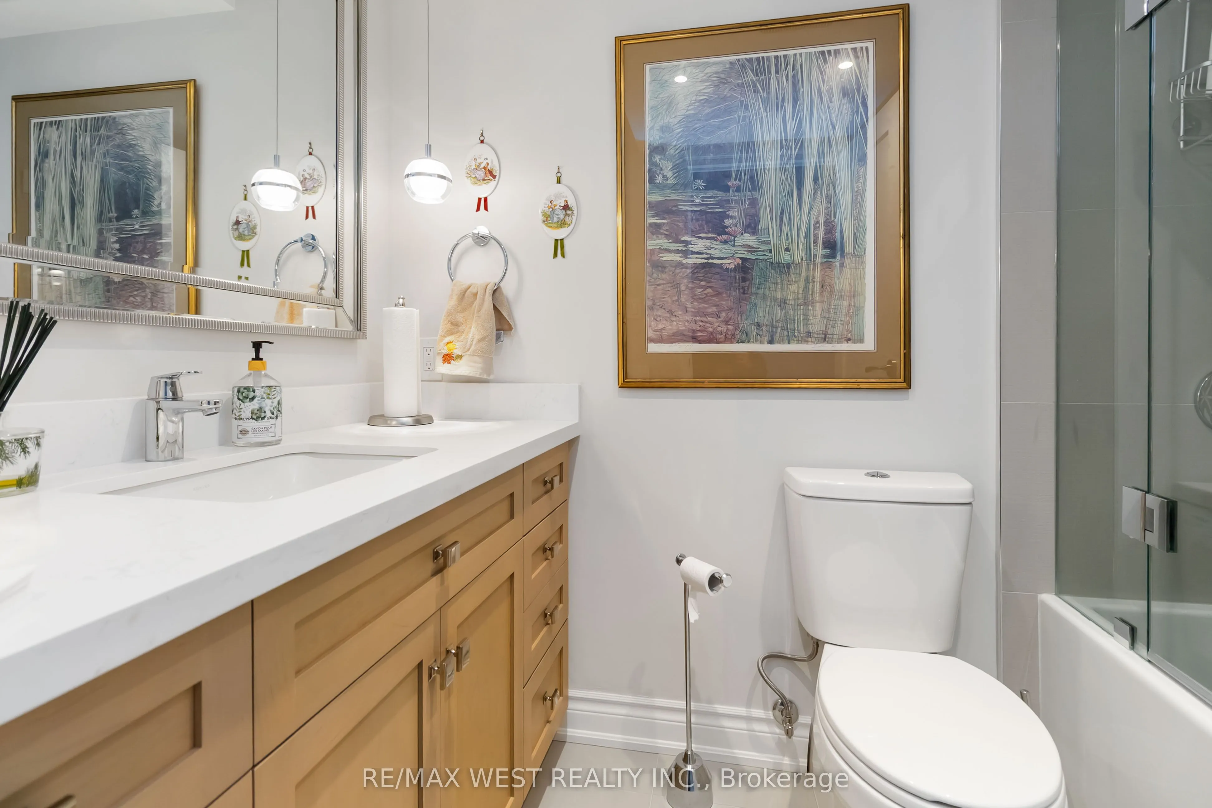 2185 Marine Drive, #1108