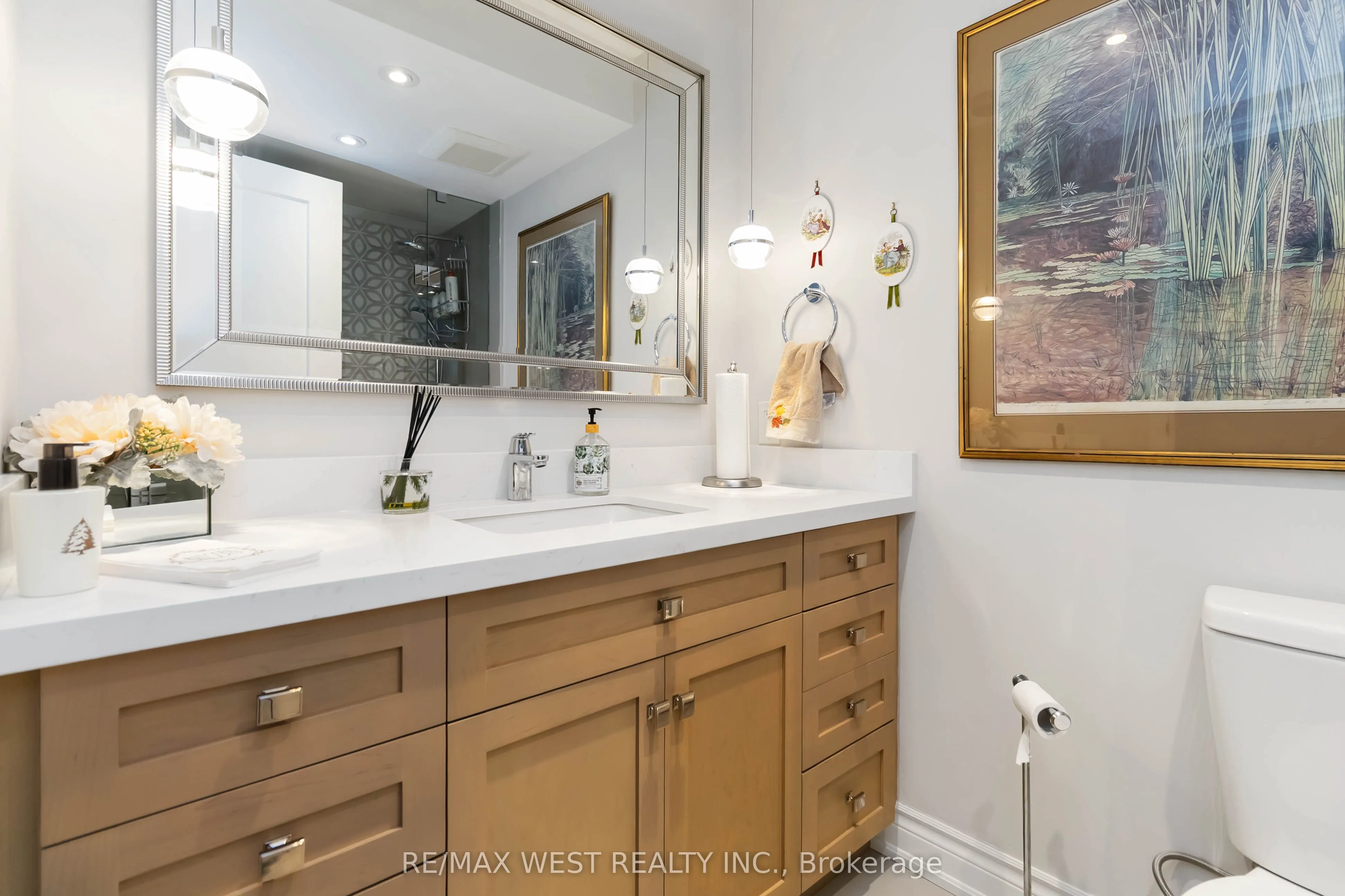 2185 Marine Drive, #1108