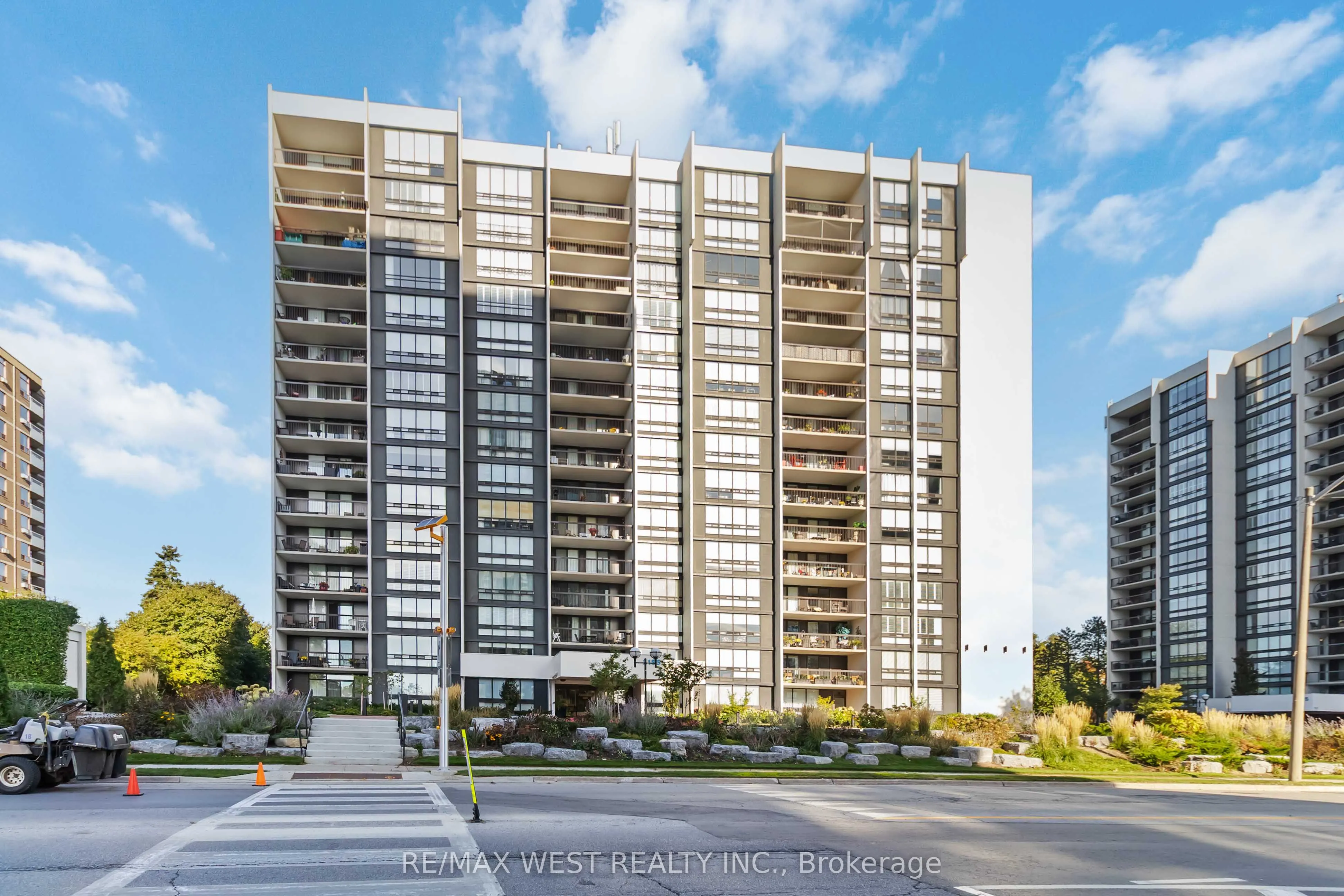 2185 Marine Drive, #1108