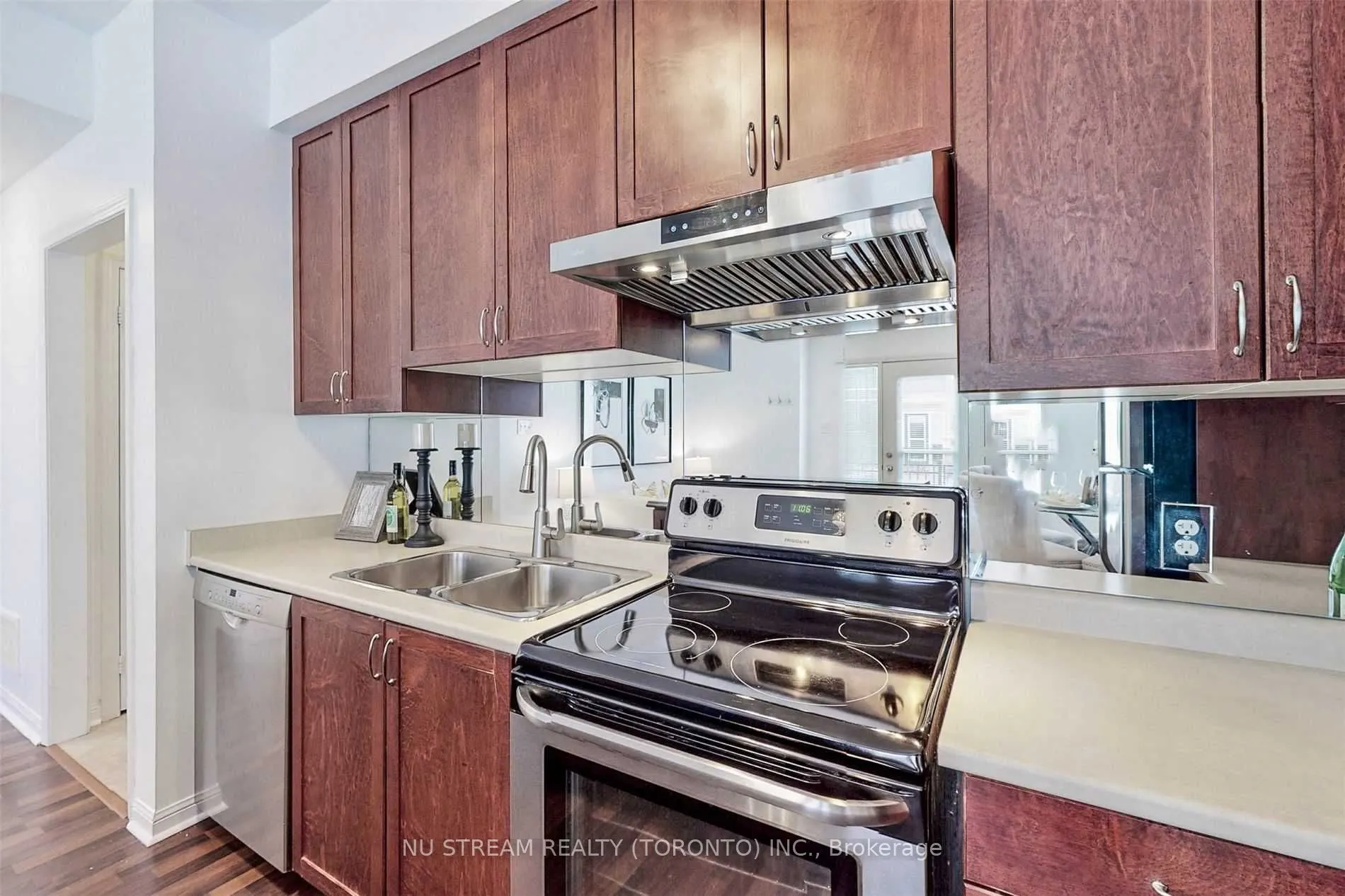 2891 Rio Court, #22
