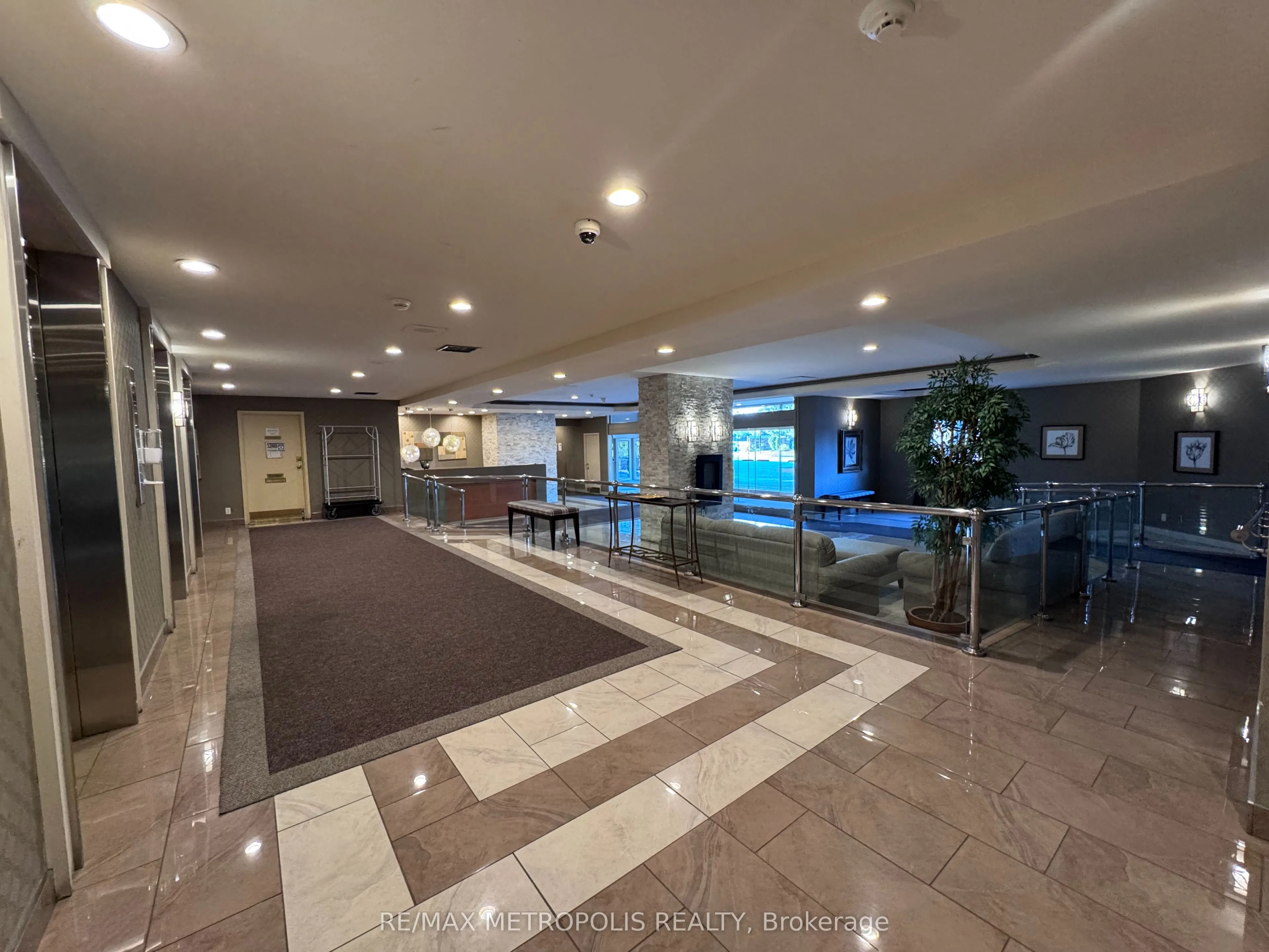 61 Markbrook Lane, #602