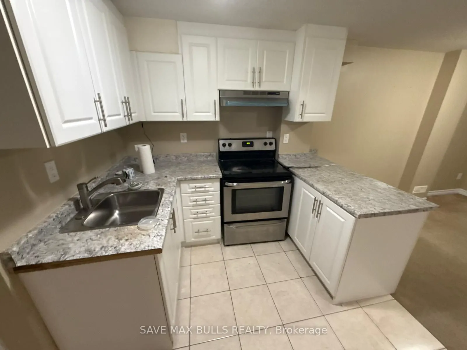 652 Lott Crescent, #Basement