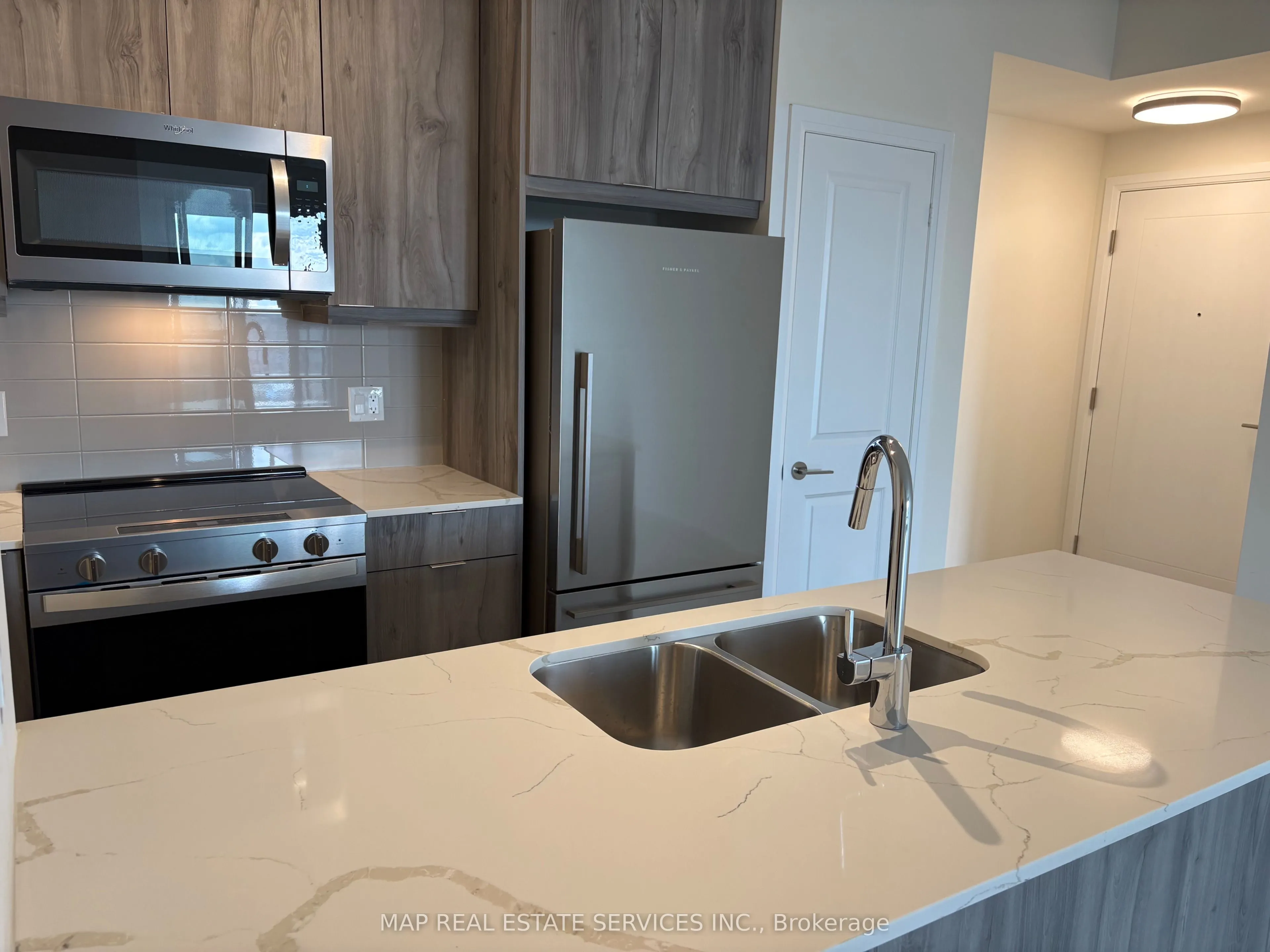 15 Watergarden Drive, #2110