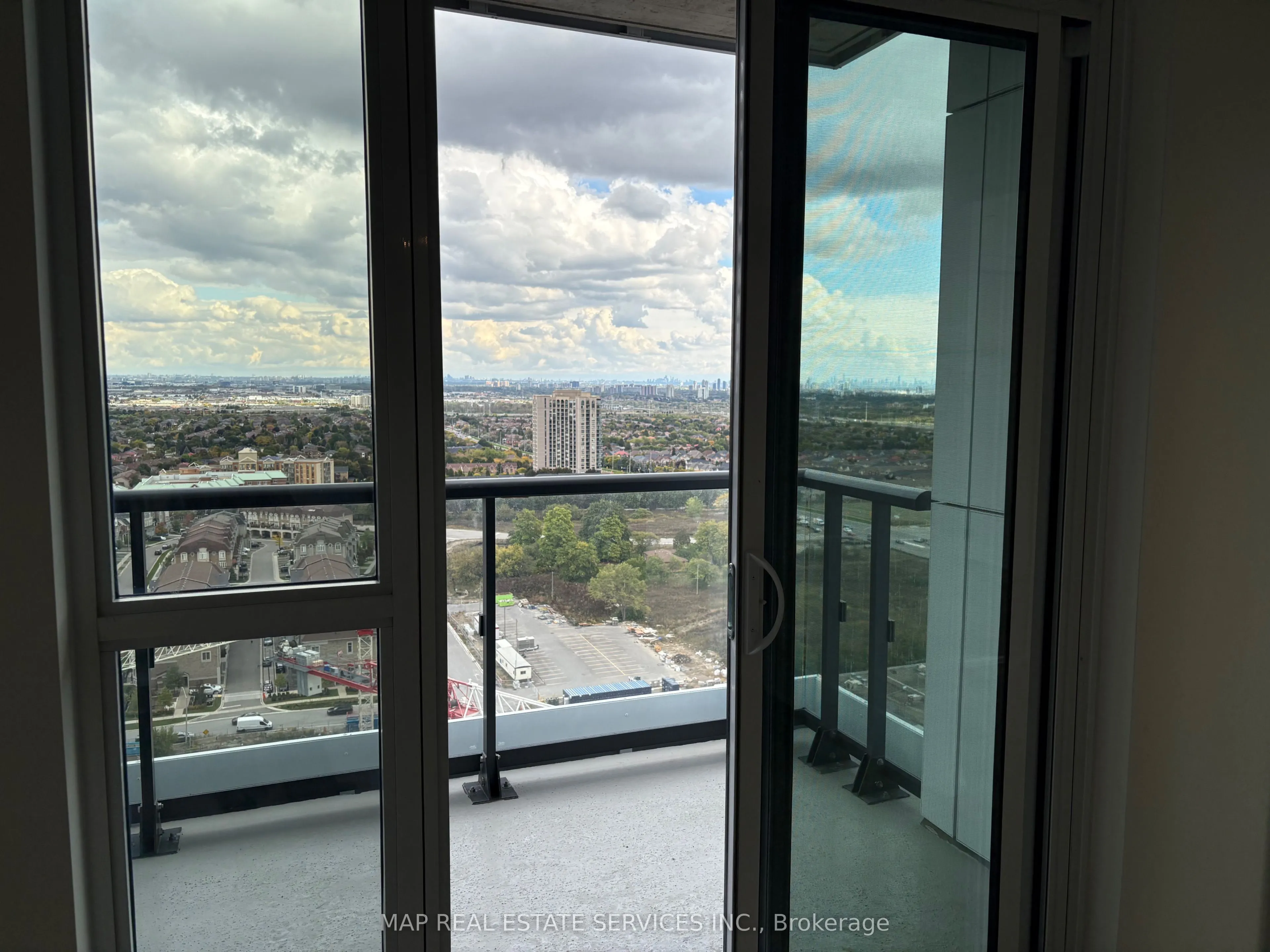 15 Watergarden Drive, #2110