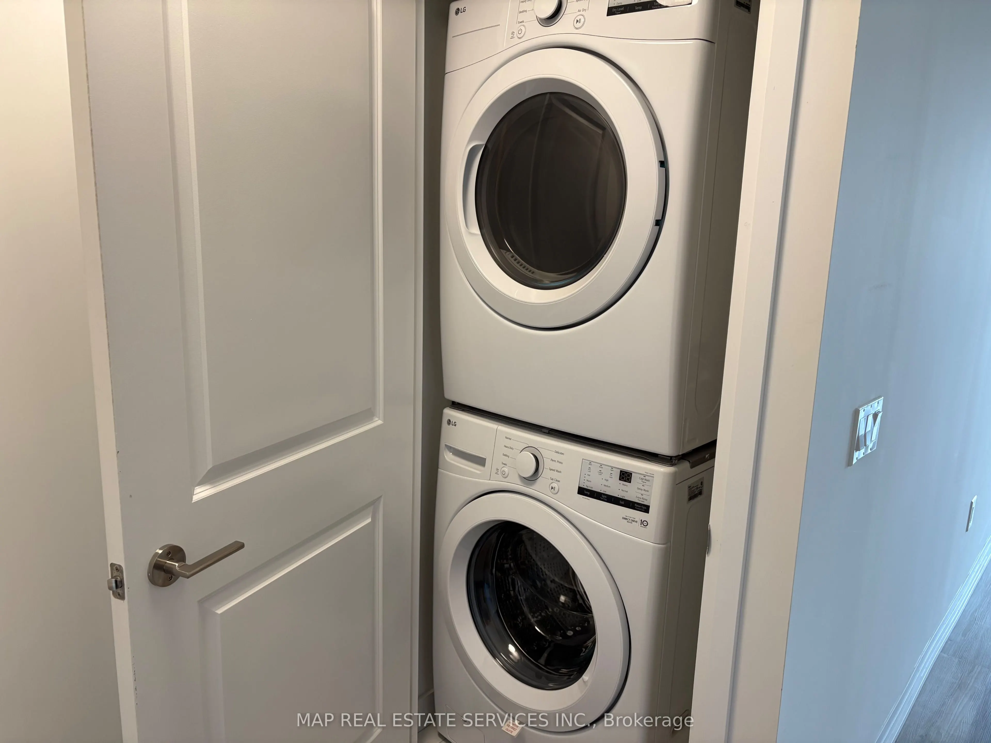 15 Watergarden Drive, #2110