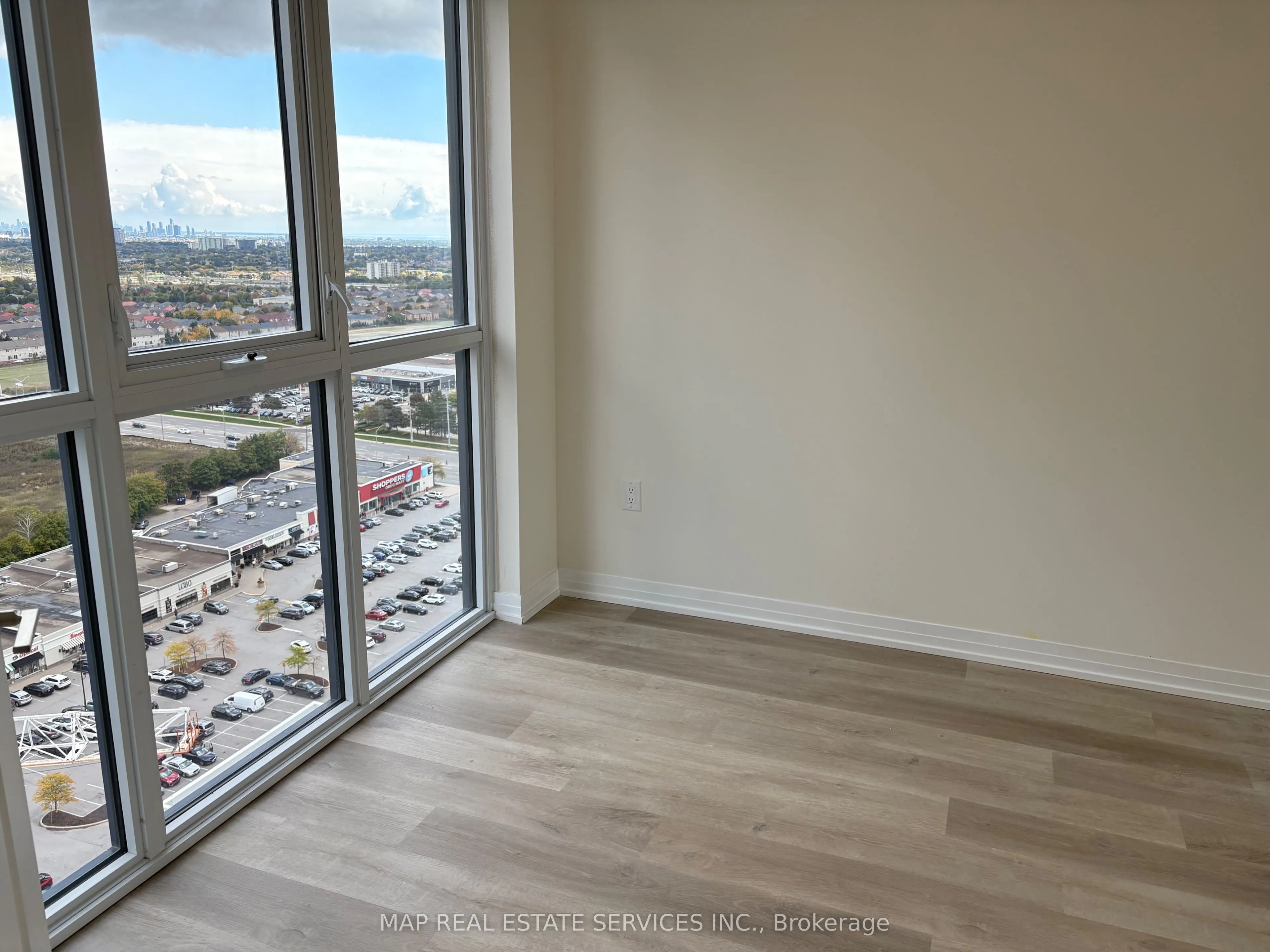 15 Watergarden Drive, #2110
