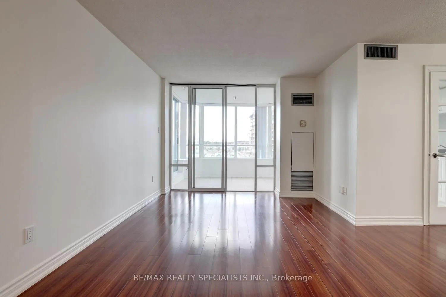 550 Webb Drive, #502