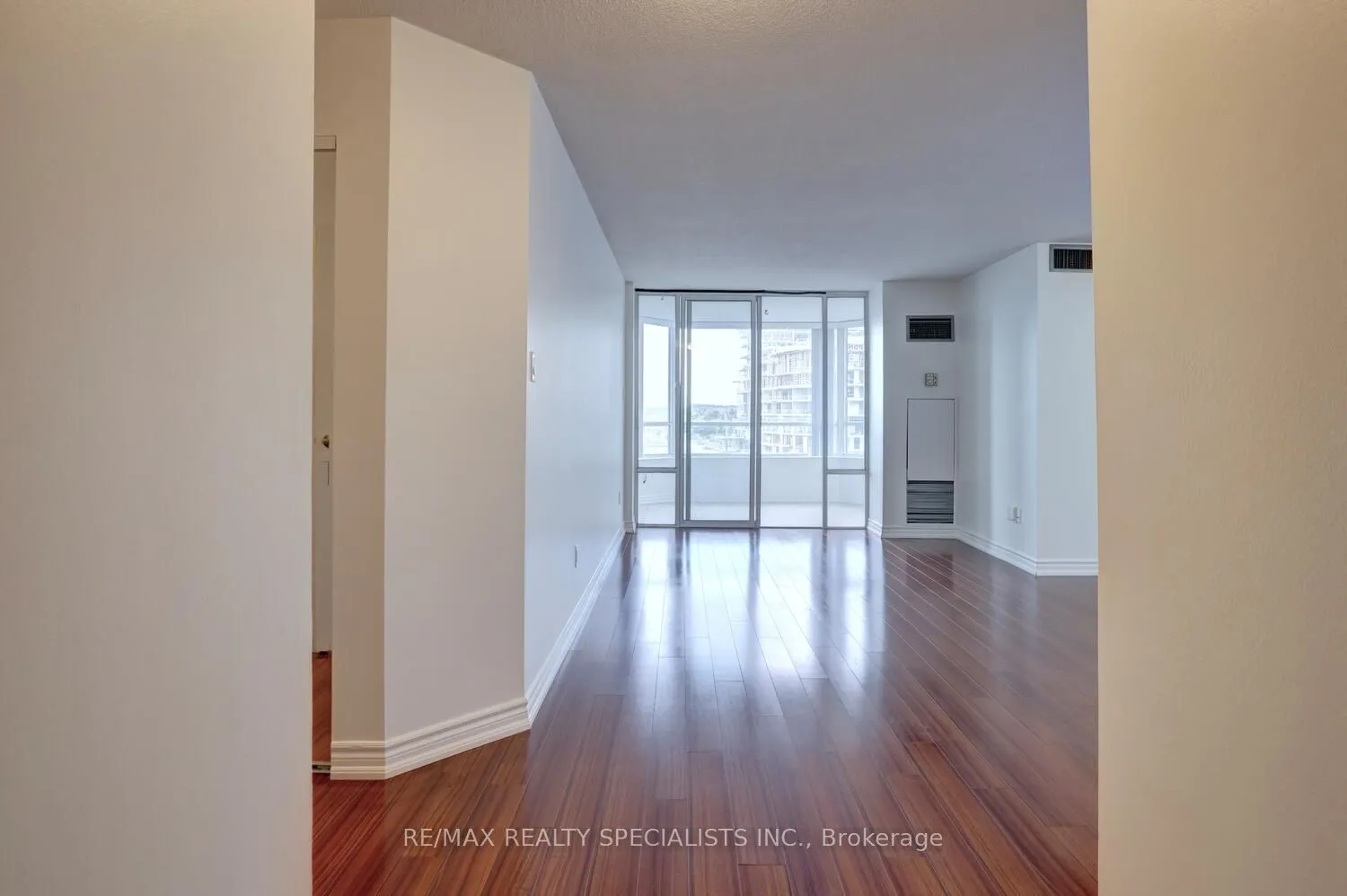 550 Webb Drive, #502