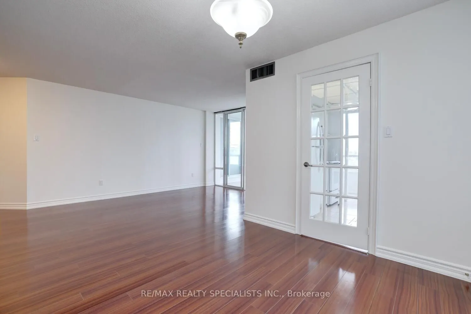 550 Webb Drive, #502