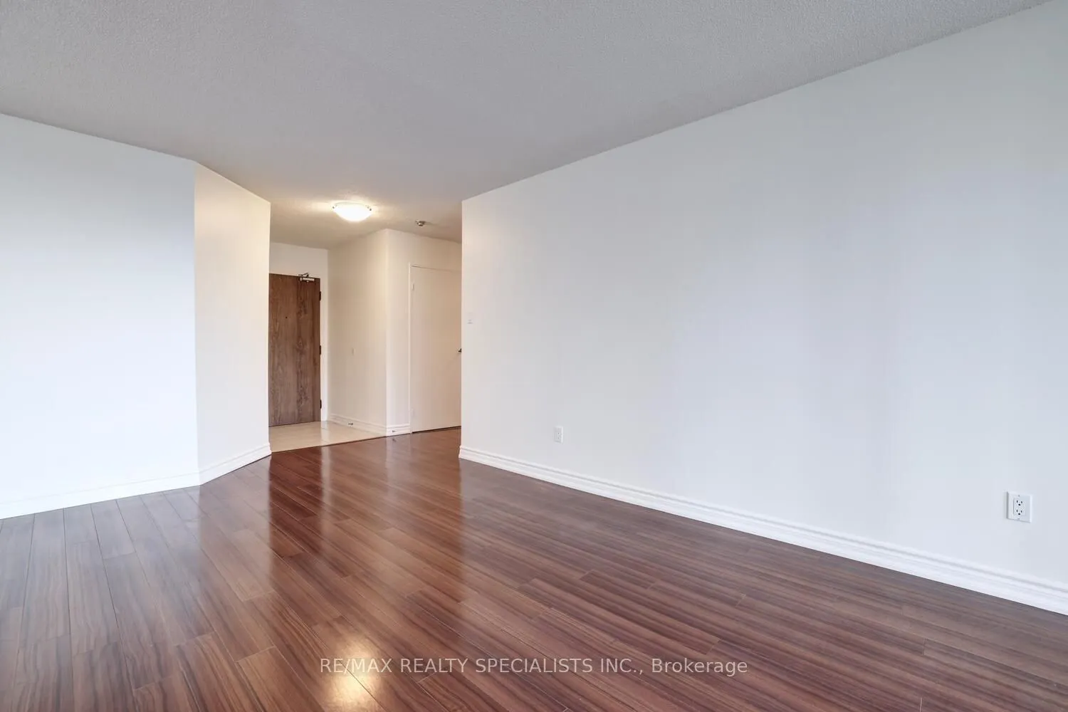 550 Webb Drive, #502