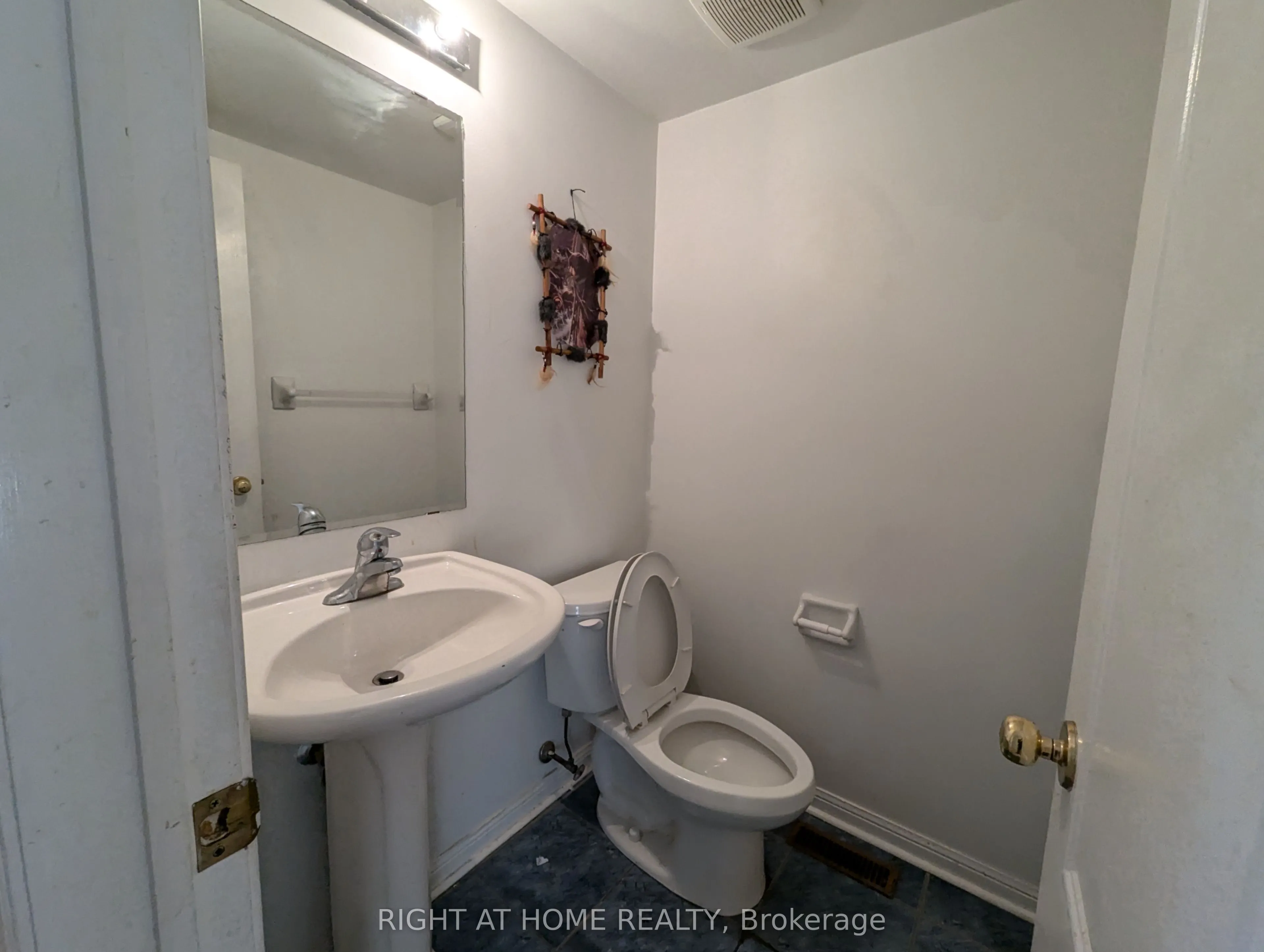 1423 Quest Circle